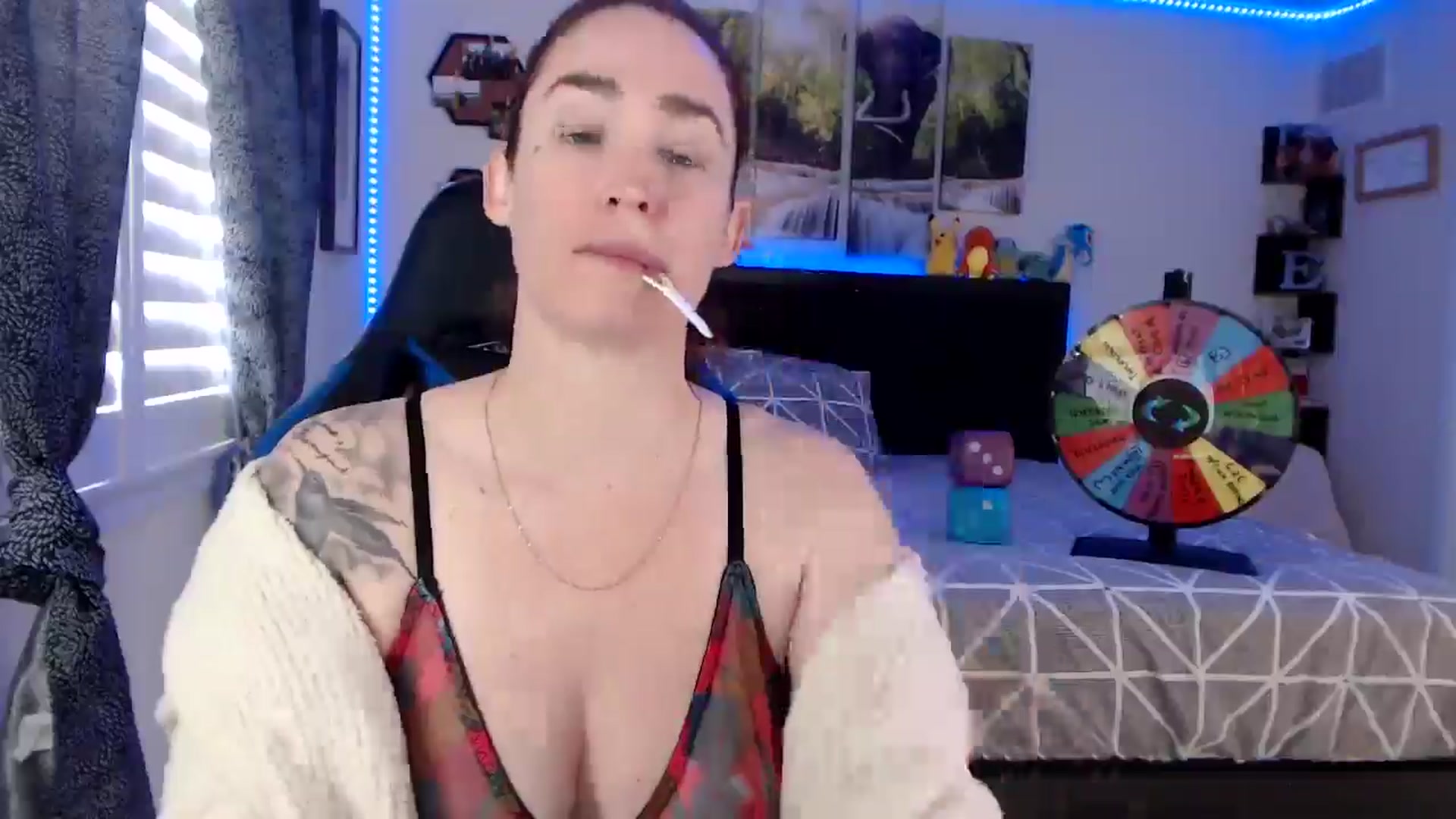 Gallery image thumbnail from BostonBeckyy's myfreecams stream on, 10/15/2025, 17:51 image 13 of 20