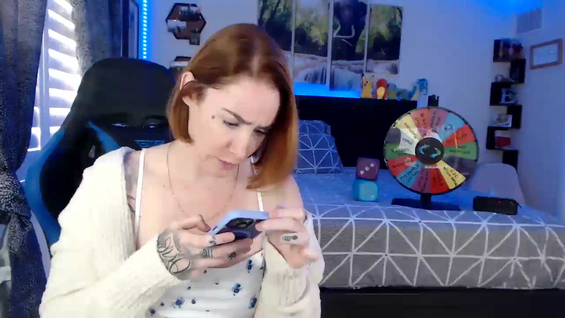 Gallery image thumbnail from BostonBeckyy's myfreecams stream on, 10/17/2025, 20:59 image 9 of 20
