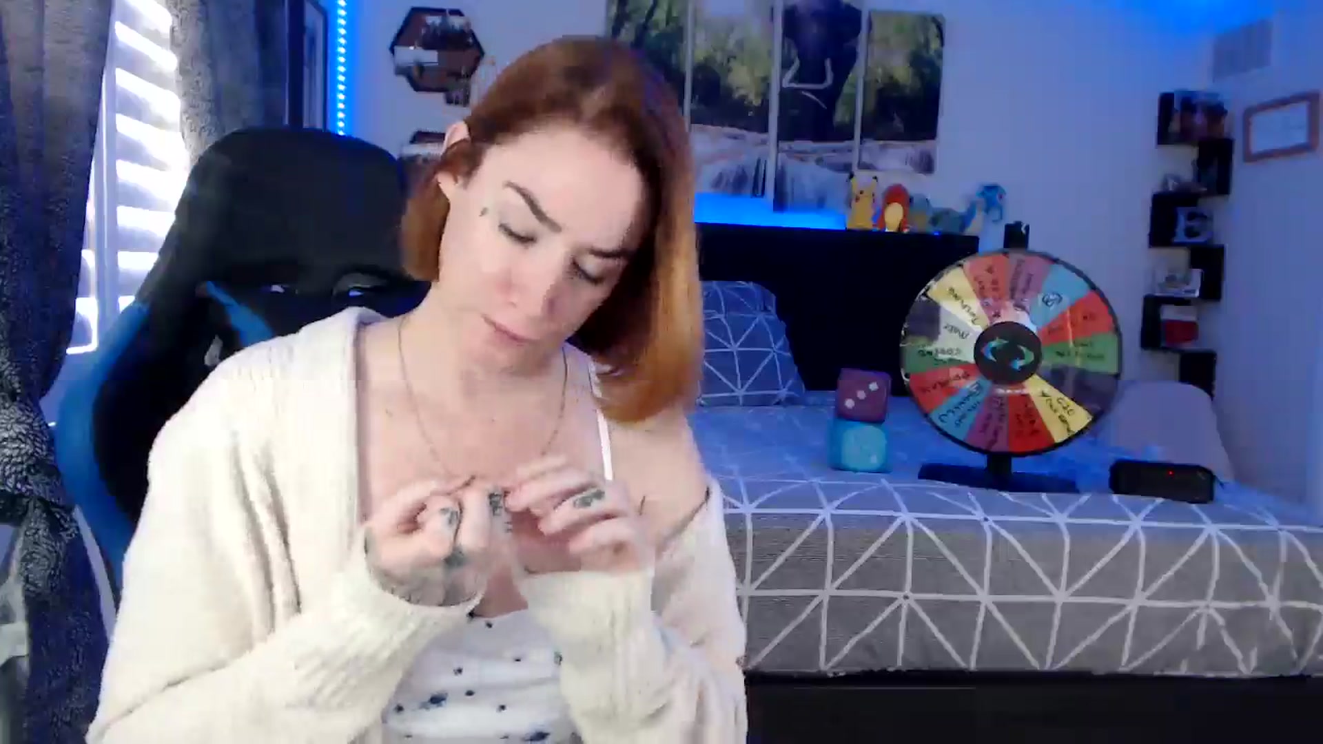 Gallery image thumbnail from BostonBeckyy's myfreecams stream on, 10/17/2025, 20:59 image 4 of 20