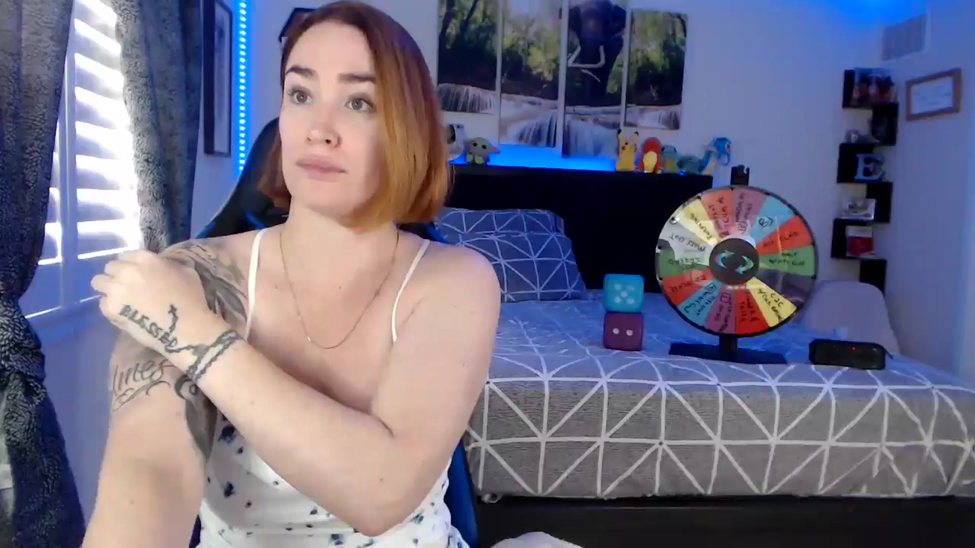 Gallery image thumbnail from BostonBeckyy's myfreecams stream on, 10/17/2025, 20:59 image 17 of 20