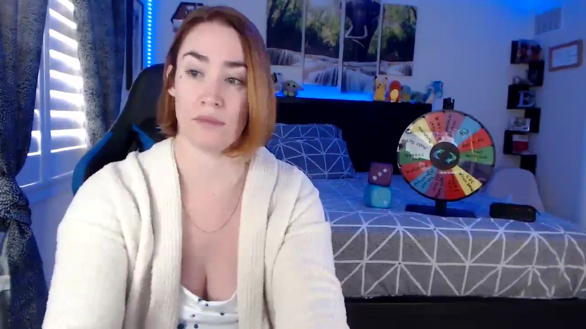 Gallery image thumbnail from BostonBeckyy's myfreecams stream on, 10/17/2025, 20:59 image 13 of 20