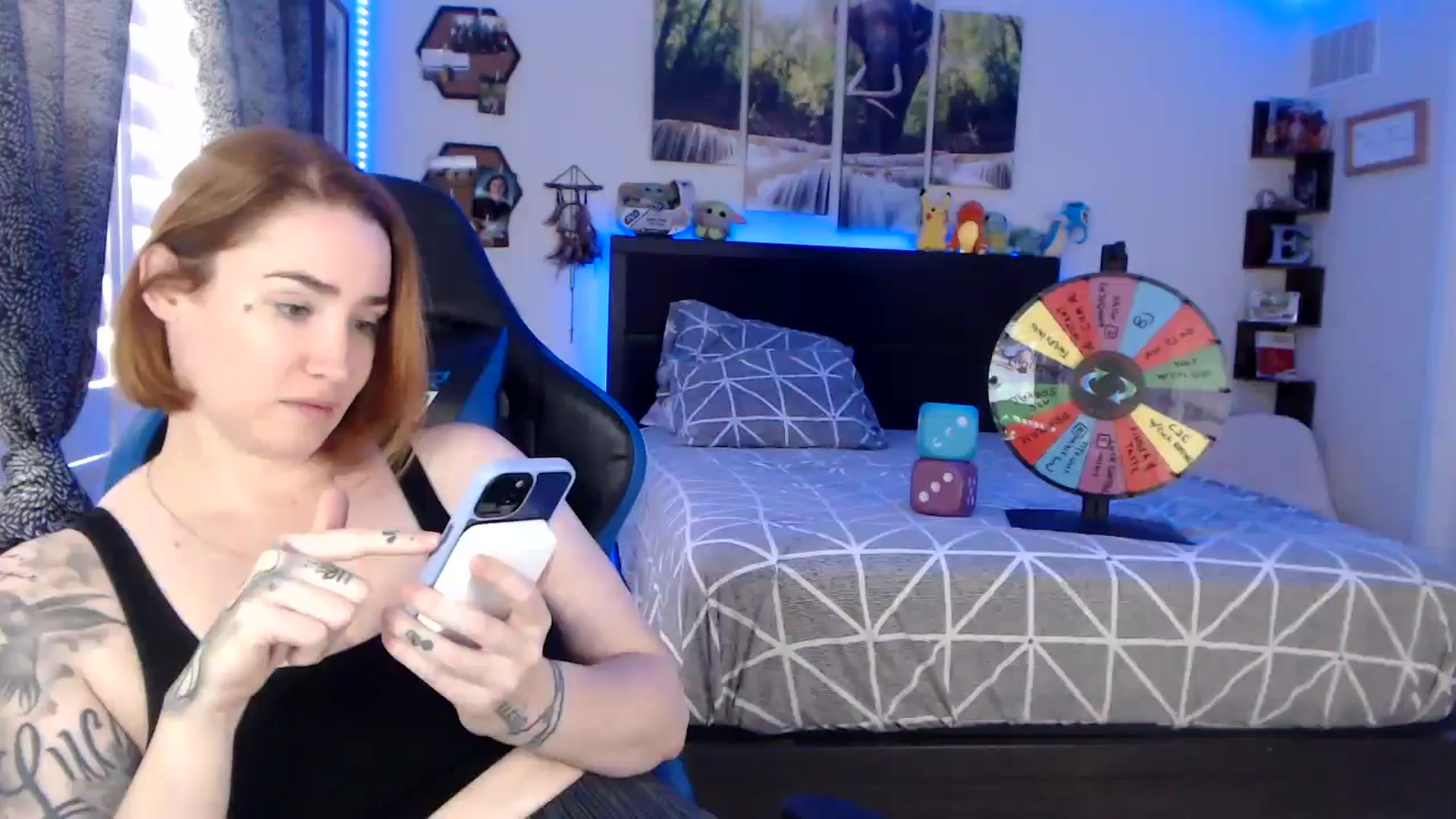 Gallery image thumbnail from BostonBeckyy's myfreecams stream on, 10/18/2025, 16:28 image 10 of 20