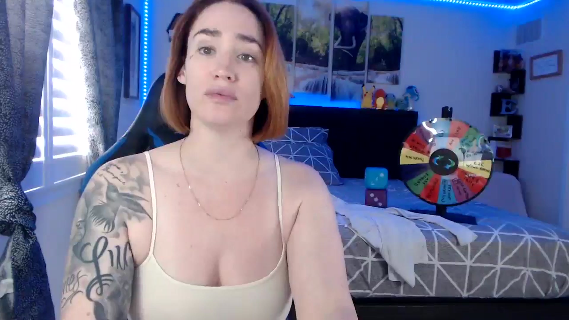 Gallery image thumbnail from BostonBeckyy's myfreecams stream on, 10/23/2025, 17:27 image 18 of 20