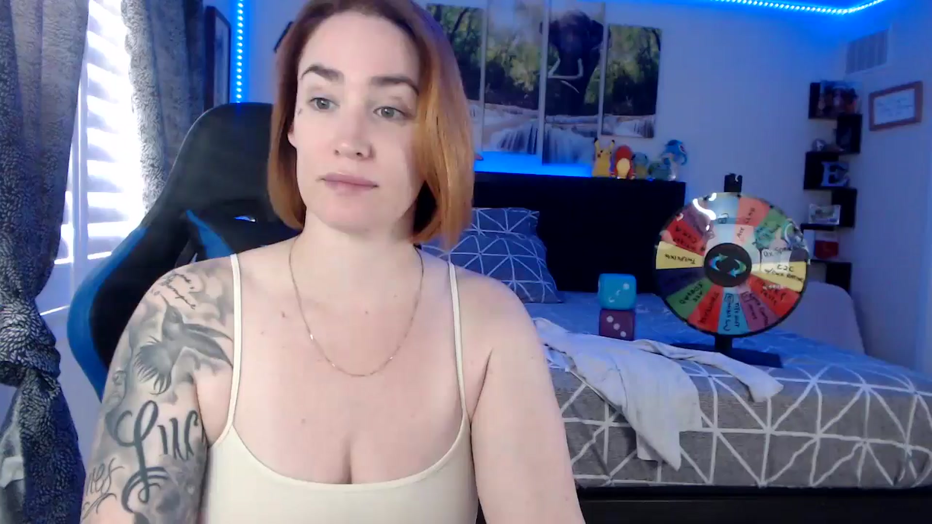 Gallery image thumbnail from BostonBeckyy's myfreecams stream on, 10/23/2025, 17:27 image 3 of 20
