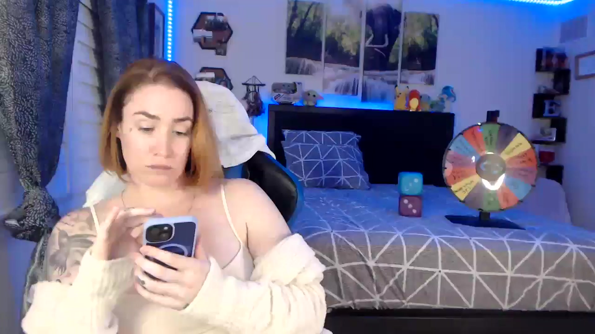 Gallery image thumbnail from BostonBeckyy's myfreecams stream on, 10/24/2025, 01:15 image 1 of 20