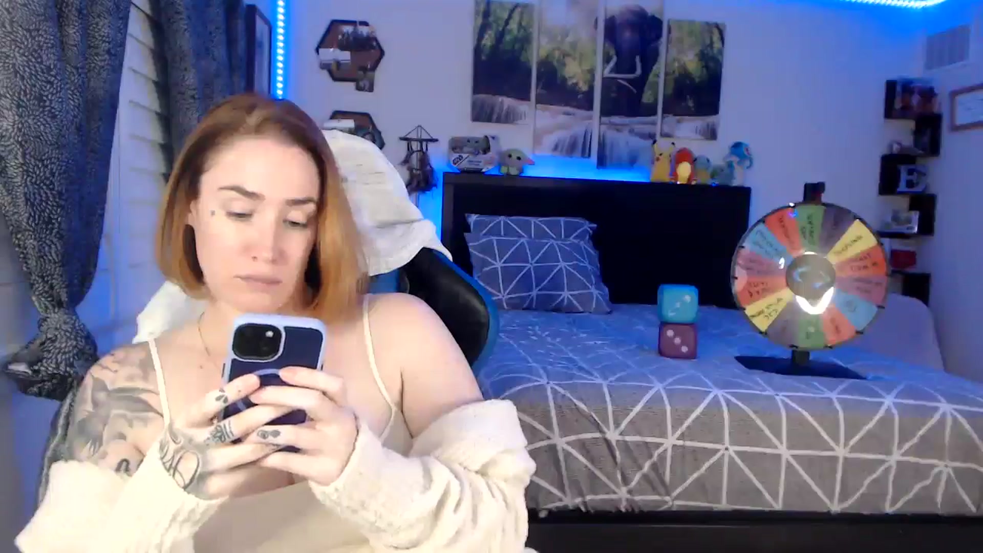 Gallery image thumbnail from BostonBeckyy's myfreecams stream on, 10/24/2025, 01:15 image 3 of 20