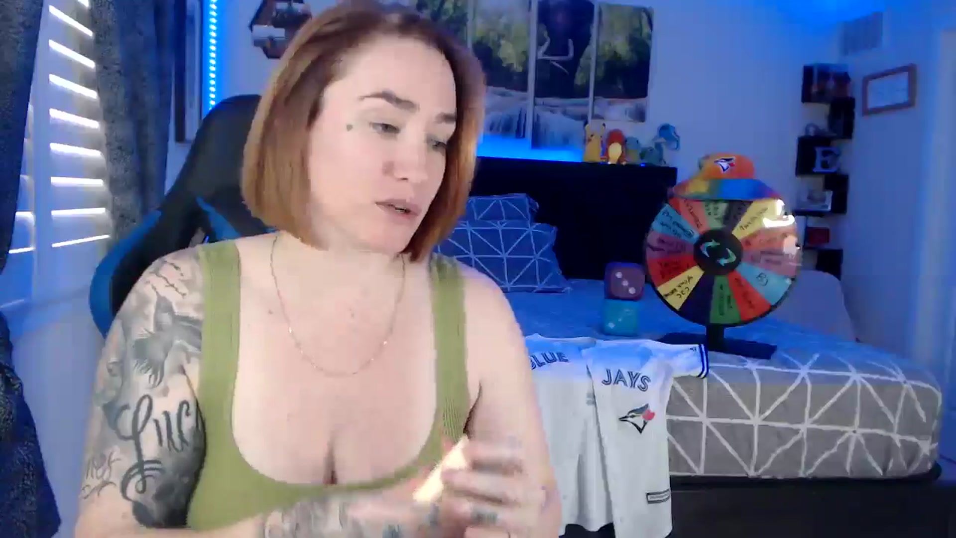 Gallery image thumbnail from BostonBeckyy's myfreecams stream on, 10/25/2025, 20:49 image 14 of 20