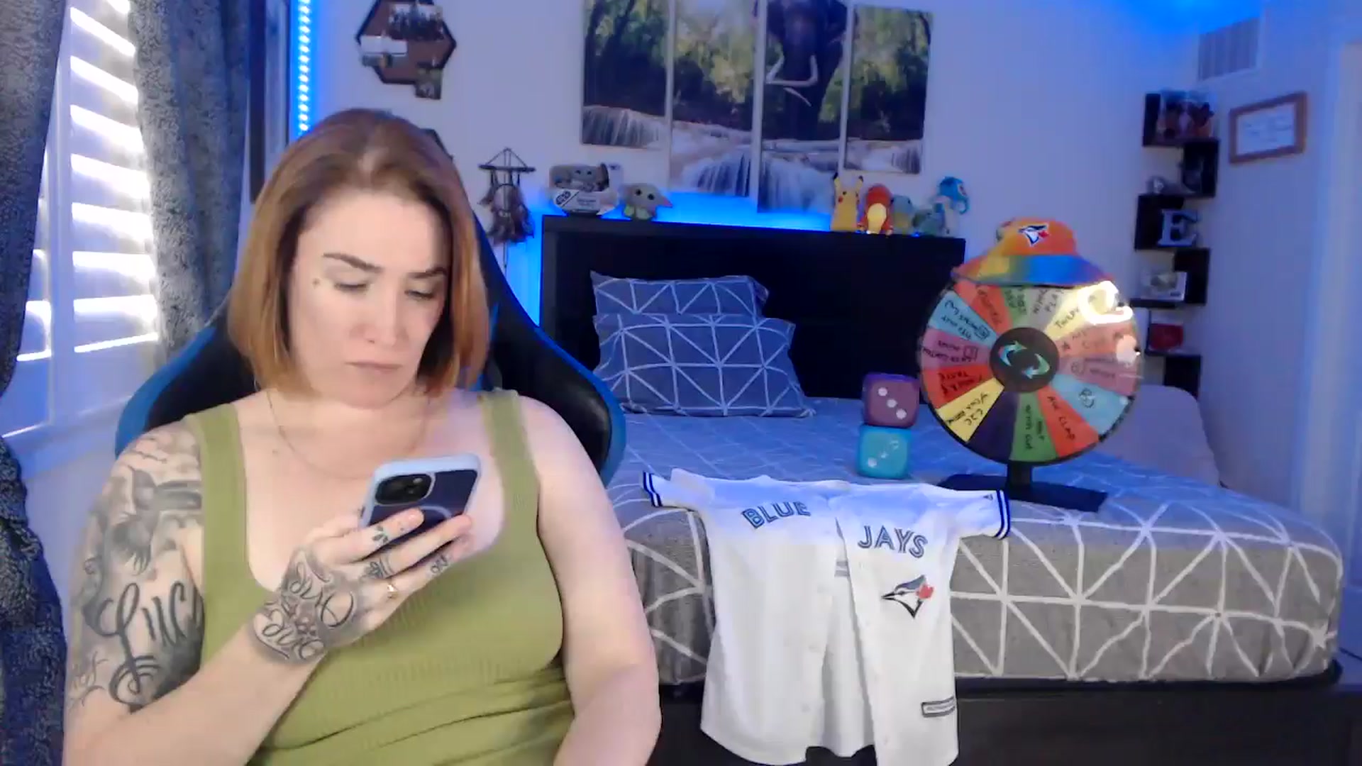 Gallery image thumbnail from BostonBeckyy's myfreecams stream on, 10/25/2025, 20:49 image 7 of 20