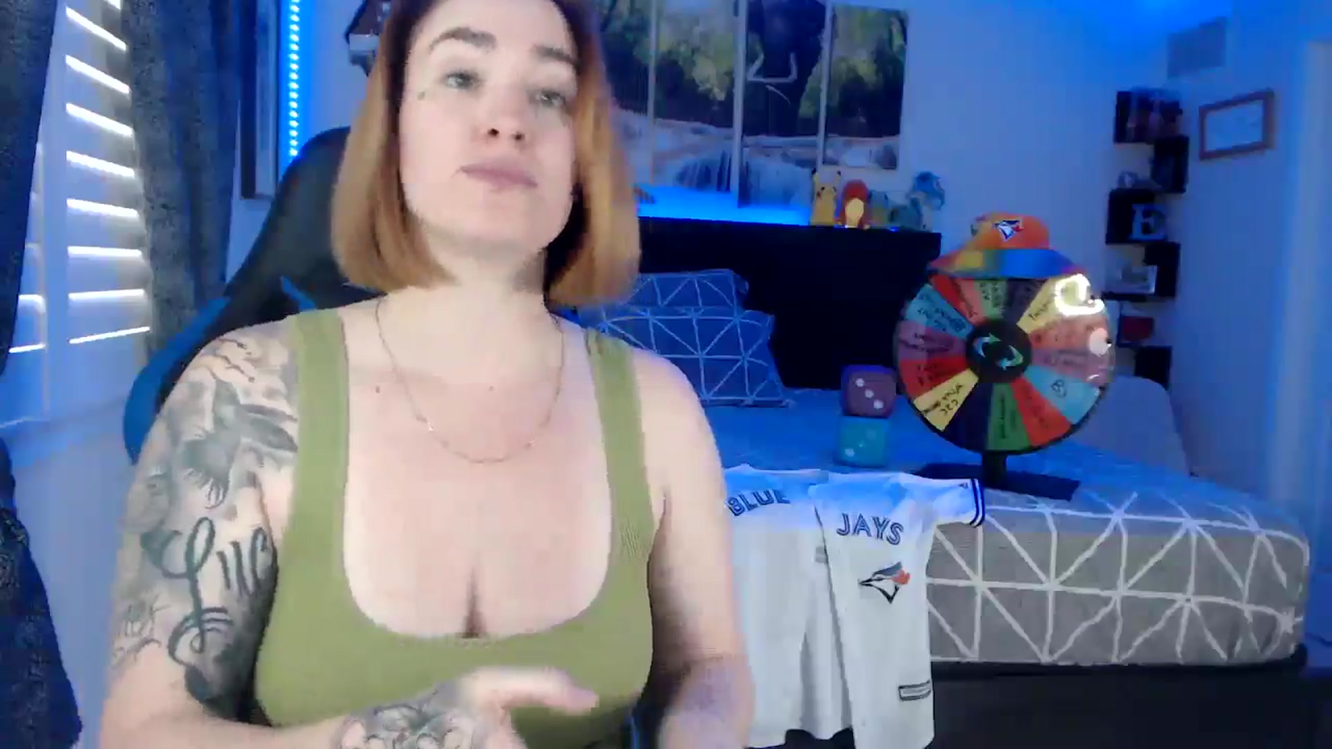 Gallery image thumbnail from BostonBeckyy's myfreecams stream on, 10/25/2025, 21:17 image 4 of 20