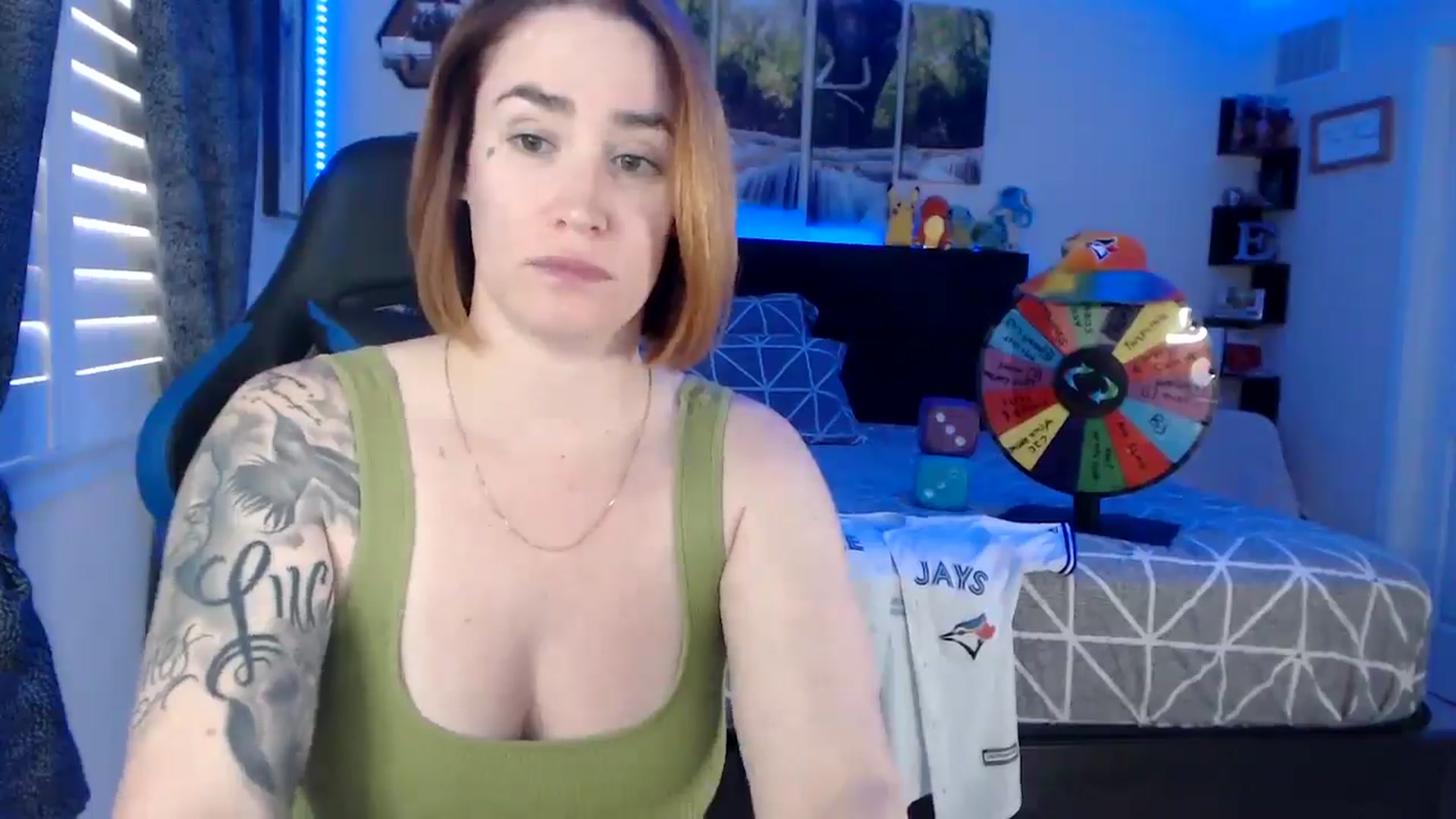 Gallery image thumbnail from BostonBeckyy's myfreecams stream on, 10/25/2025, 21:17 image 6 of 20
