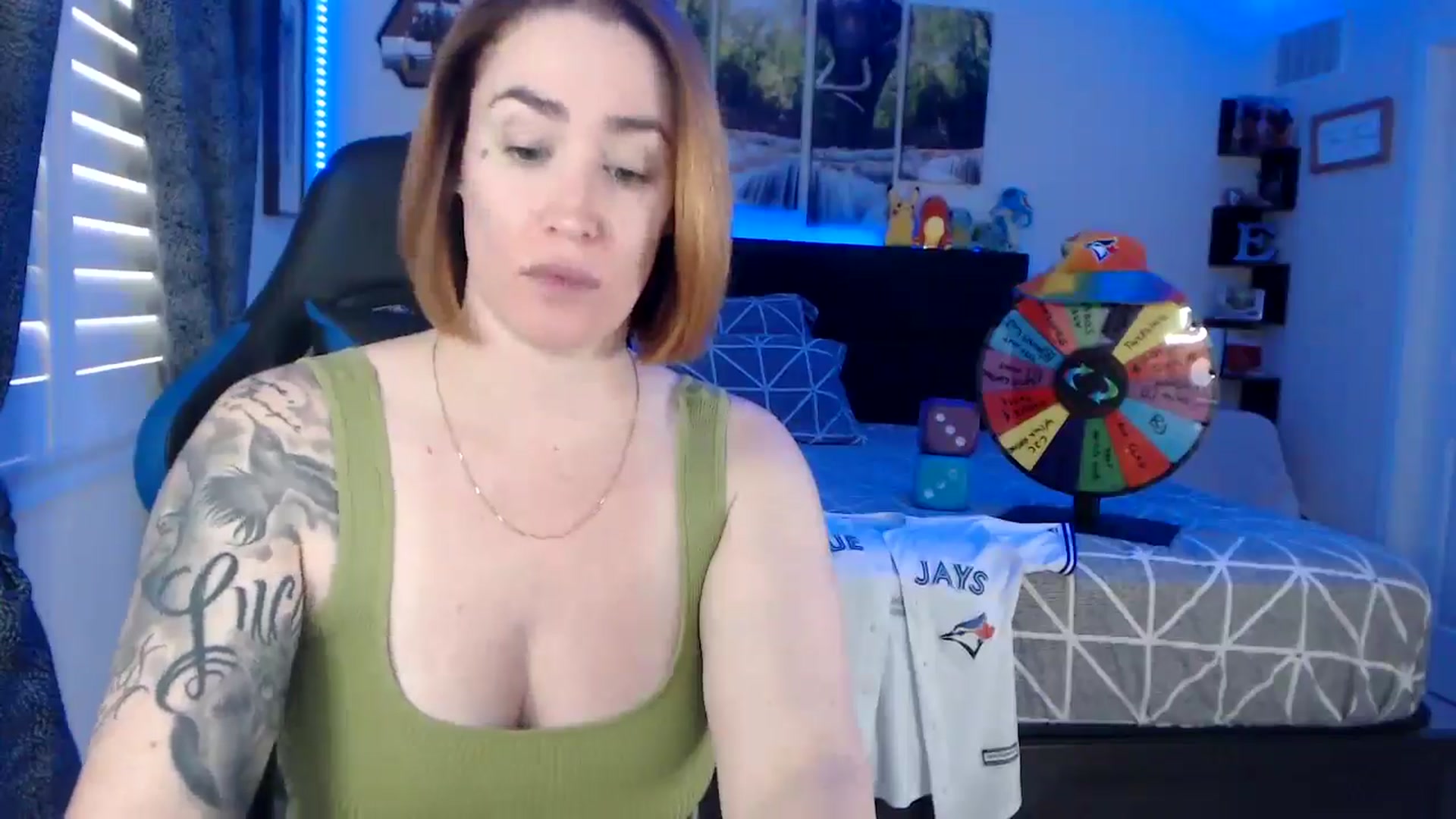Gallery image thumbnail from BostonBeckyy's myfreecams stream on, 10/25/2025, 21:17 image 7 of 20
