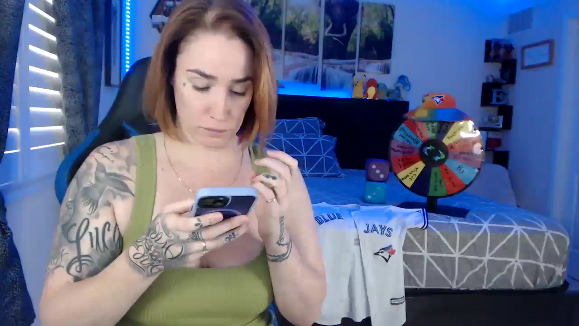 Gallery image thumbnail from BostonBeckyy's myfreecams stream on, 10/25/2025, 21:17 image 2 of 20