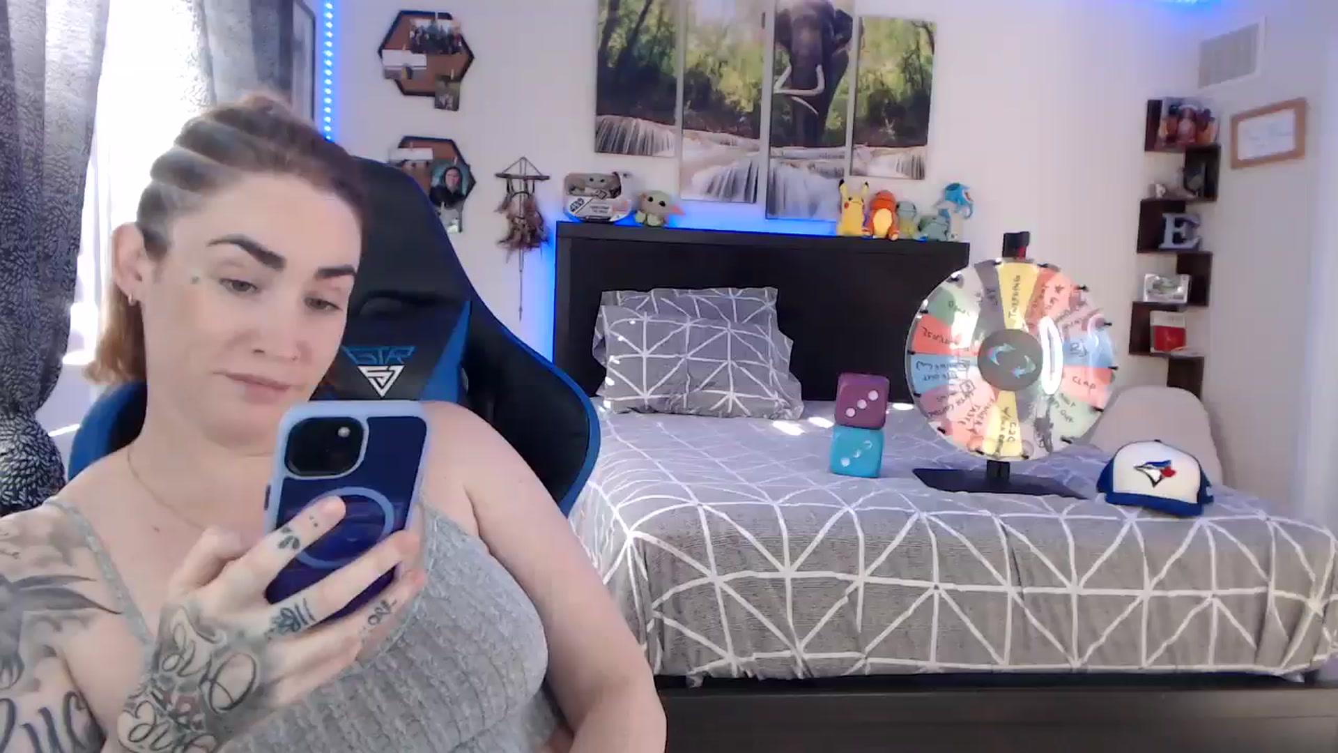 Gallery image thumbnail from BostonBeckyy's myfreecams stream on, 10/27/2025, 21:50 image 8 of 20