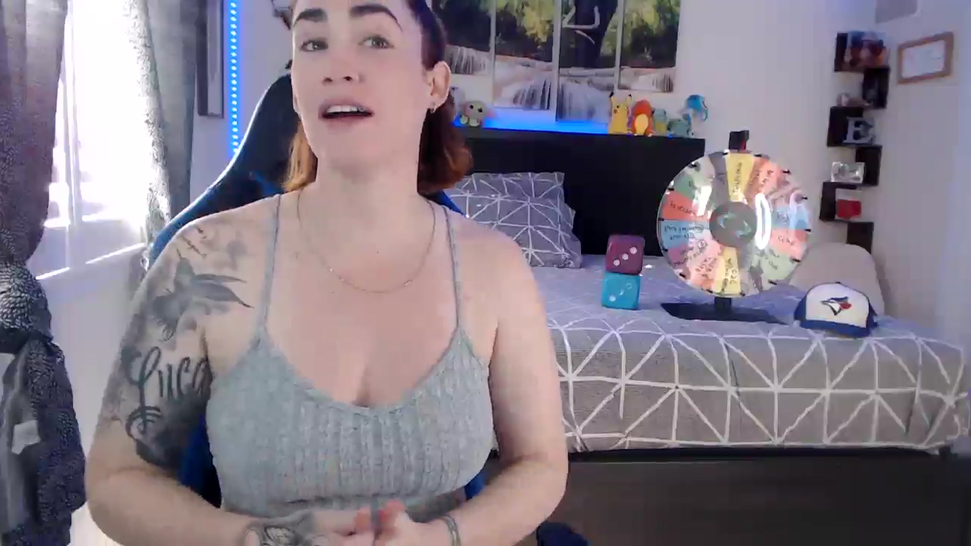 Gallery image thumbnail from BostonBeckyy's myfreecams stream on, 10/27/2025, 21:50 image 10 of 20