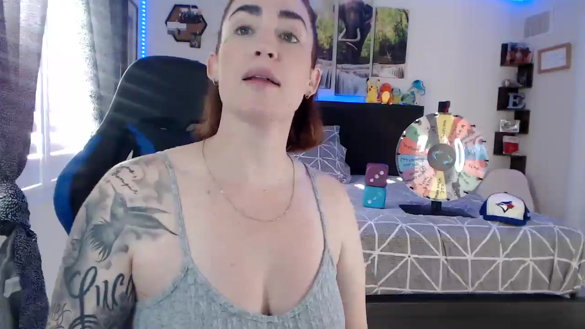Gallery image thumbnail from BostonBeckyy's myfreecams stream on, 10/27/2025, 21:50 image 9 of 20