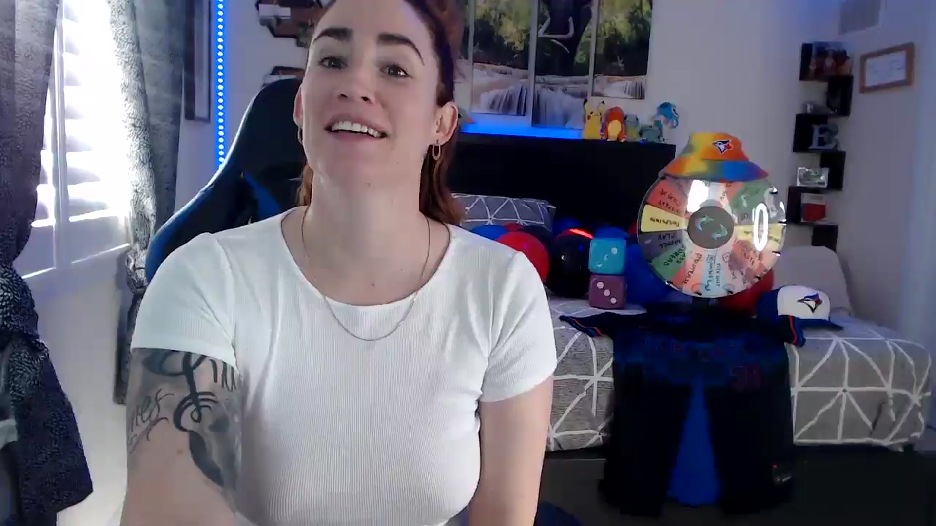 Gallery image thumbnail from BostonBeckyy's myfreecams stream on, 10/29/2025, 20:48 image 13 of 20