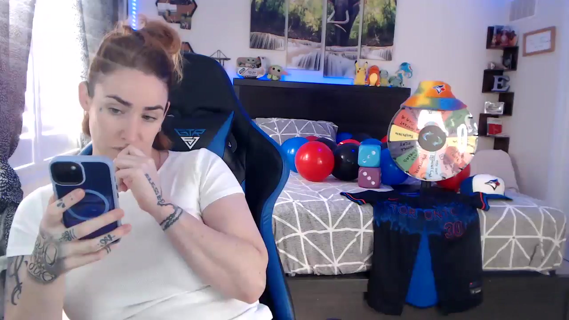 Gallery image thumbnail from BostonBeckyy's myfreecams stream on, 10/29/2025, 20:48 image 9 of 20