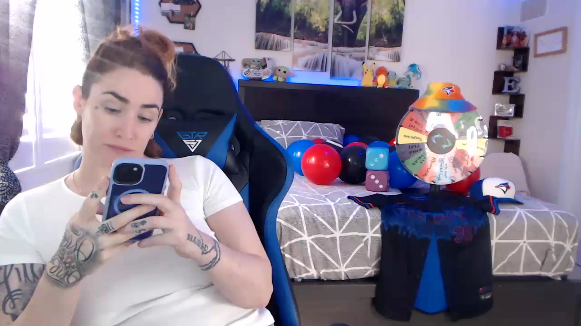 Gallery image thumbnail from BostonBeckyy's myfreecams stream on, 10/29/2025, 20:48 image 7 of 20
