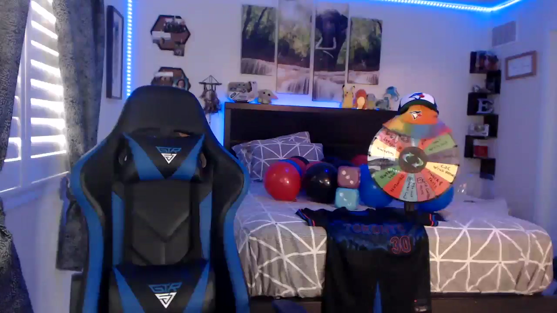 Gallery image thumbnail from BostonBeckyy's myfreecams stream on, 10/31/2025, 18:57 image 2 of 20