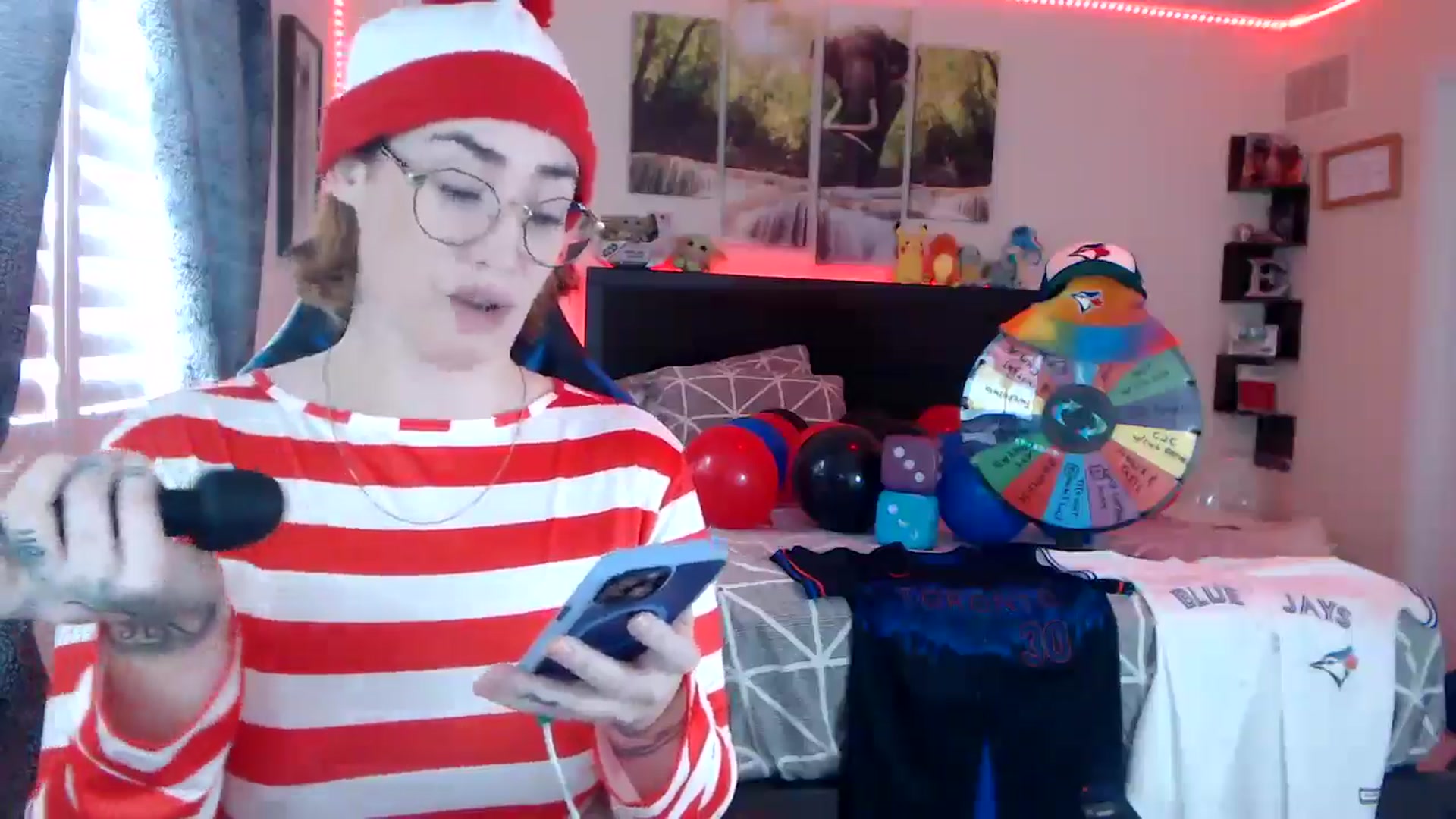 Gallery image thumbnail from BostonBeckyy's myfreecams stream on, 10/31/2025, 18:57 image 11 of 20