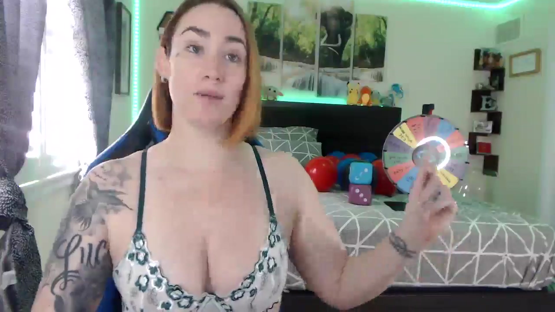 Gallery image thumbnail from BostonBeckyy's myfreecams stream on, 11/04/2025, 18:21 image 17 of 20
