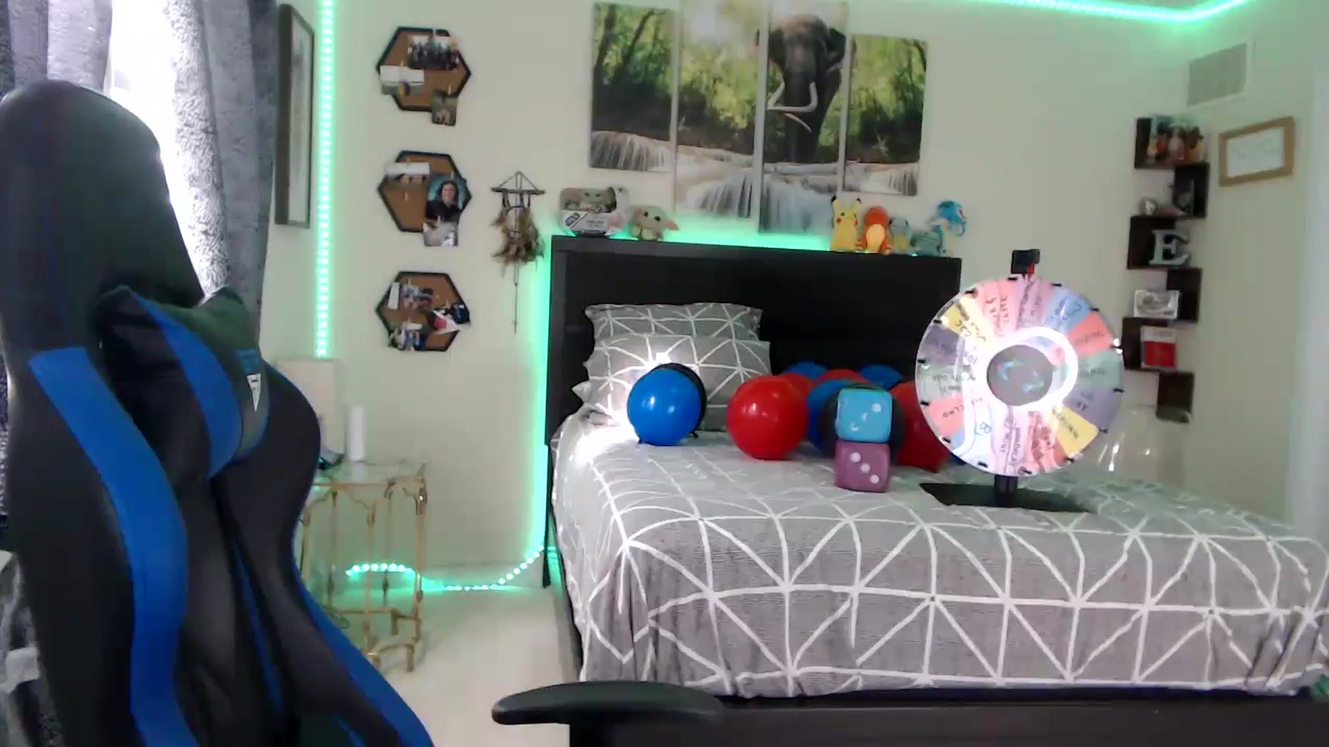Gallery image thumbnail from BostonBeckyy's myfreecams stream on, 11/04/2025, 19:52 image 11 of 20