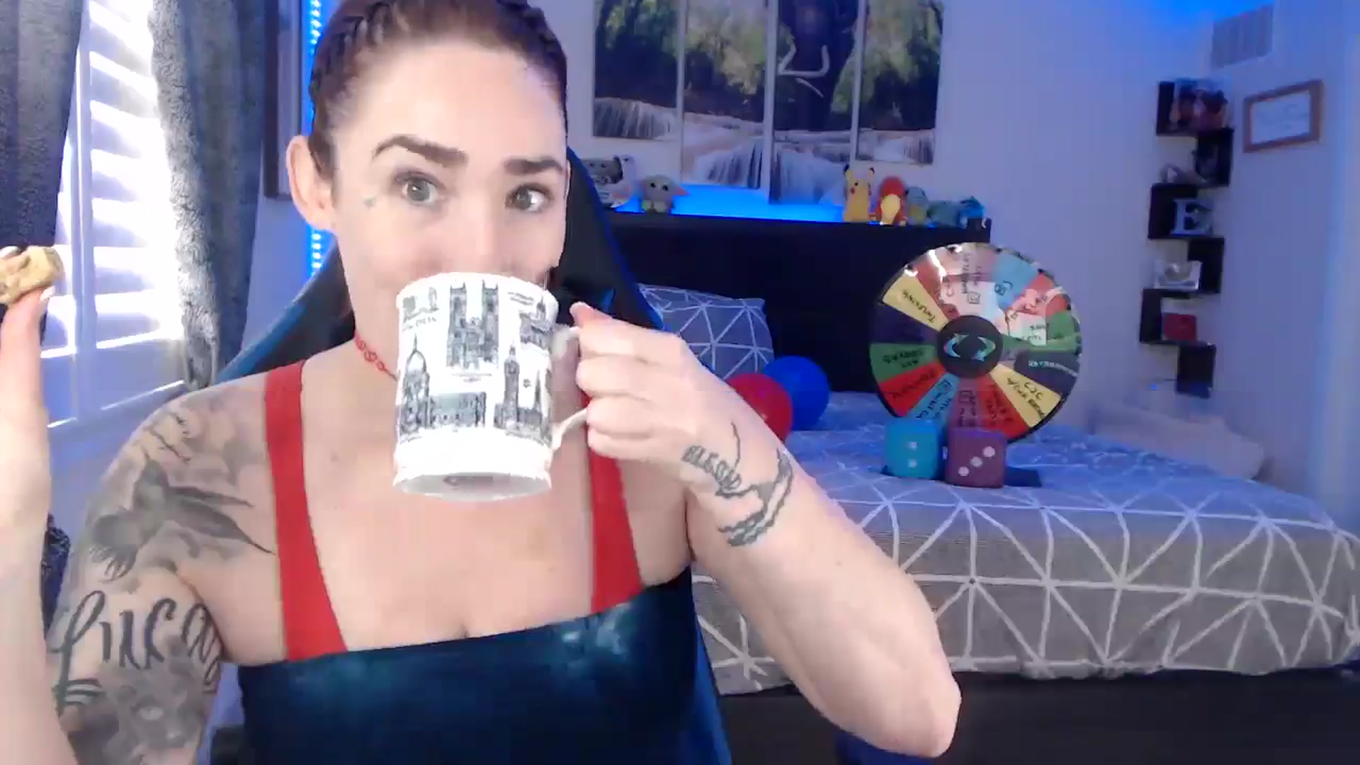 Gallery image thumbnail from BostonBeckyy's myfreecams stream on, 11/22/2025, 18:02 image 13 of 20