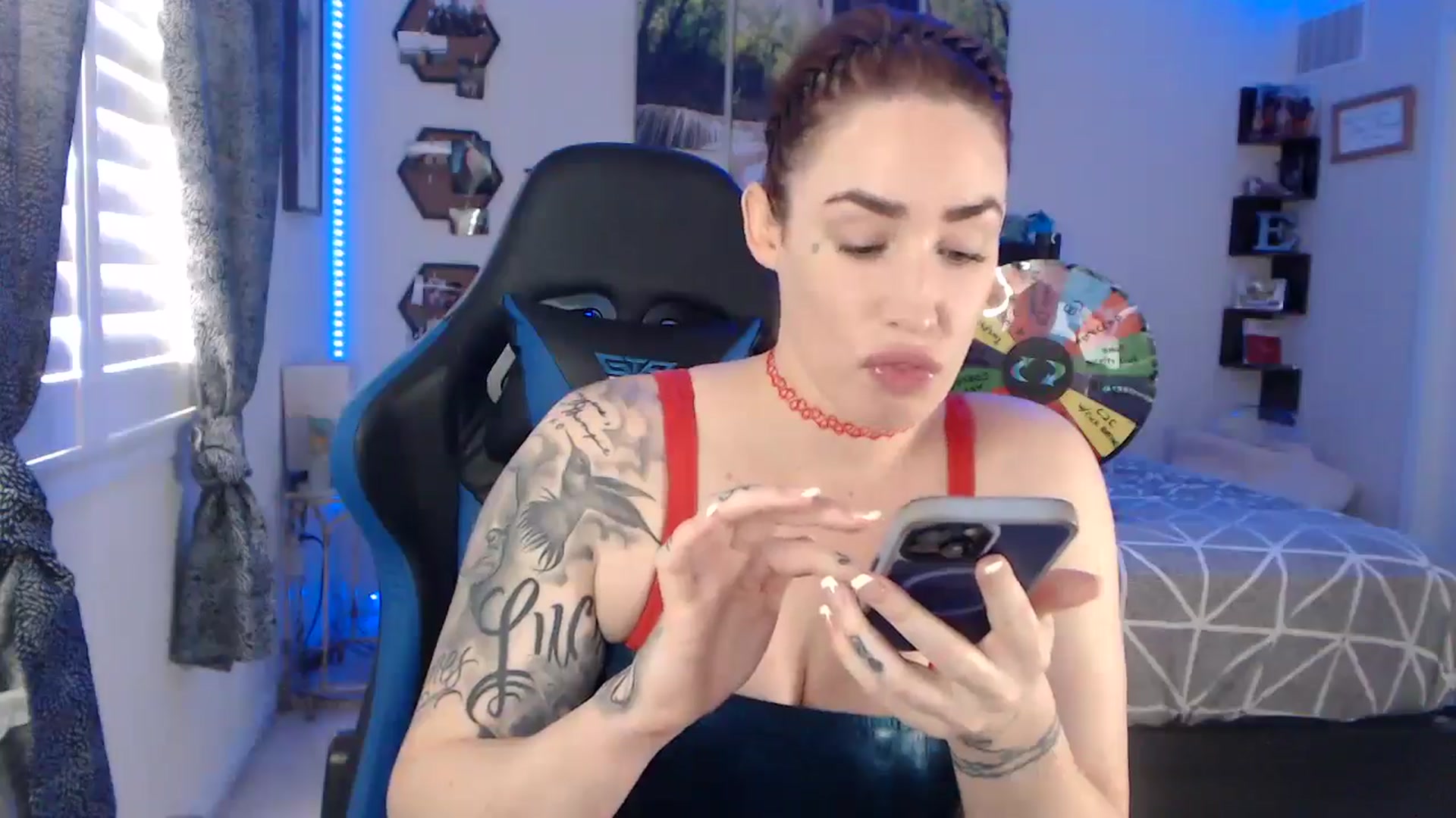 Gallery image thumbnail from BostonBeckyy's myfreecams stream on, 11/22/2025, 18:02 image 8 of 20