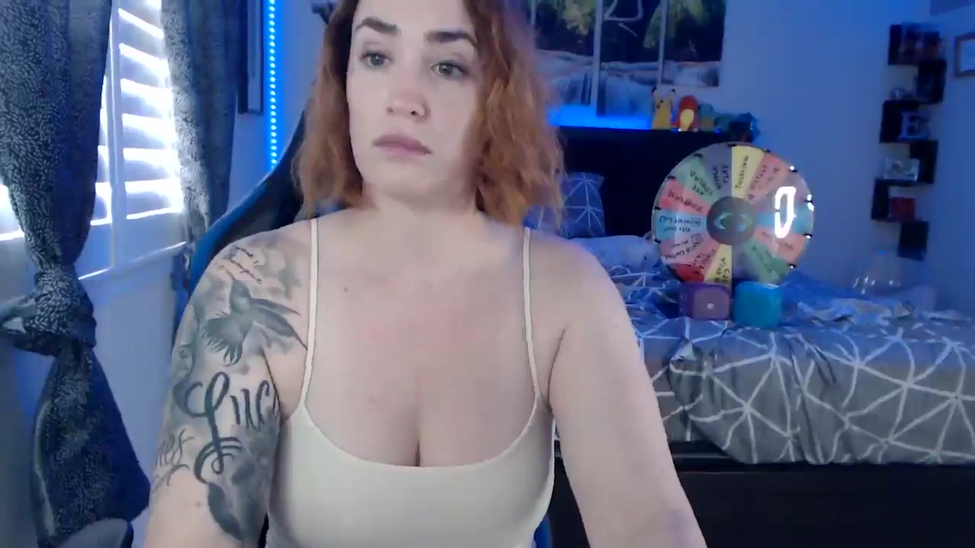 Gallery image thumbnail from BostonBeckyy's myfreecams stream on, 11/26/2025, 18:57 image 14 of 20