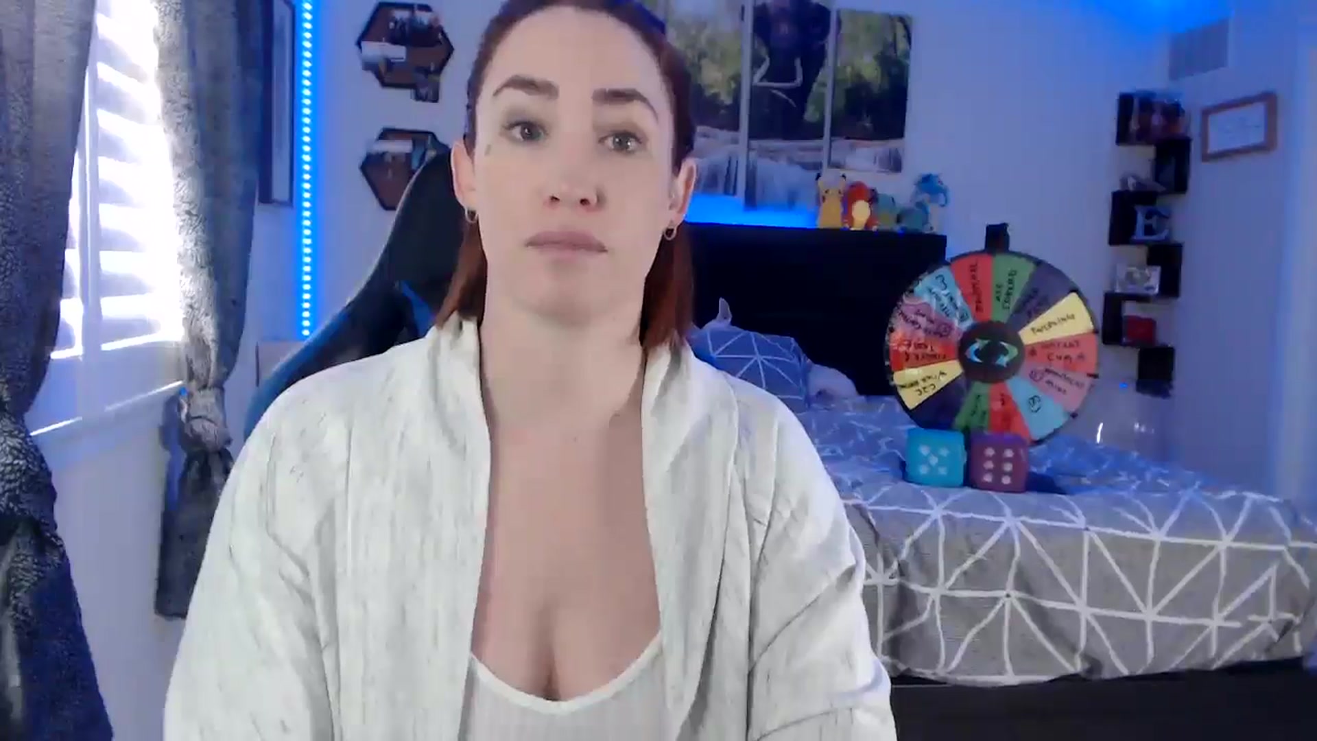 Gallery image thumbnail from BostonBeckyy's myfreecams stream on, 12/01/2025, 17:37 image 18 of 20
