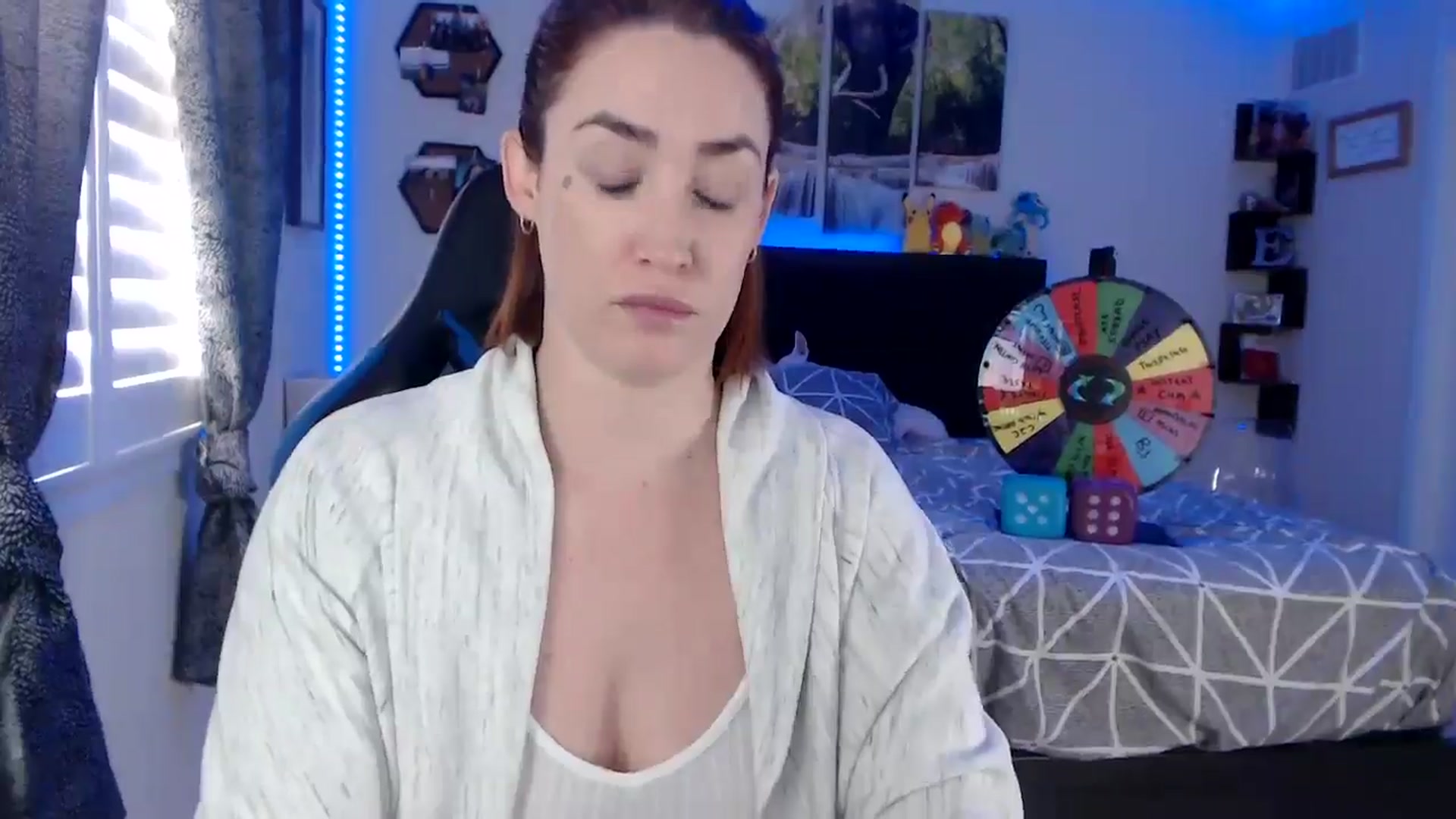 Gallery image thumbnail from BostonBeckyy's myfreecams stream on, 12/01/2025, 17:37 image 20 of 20