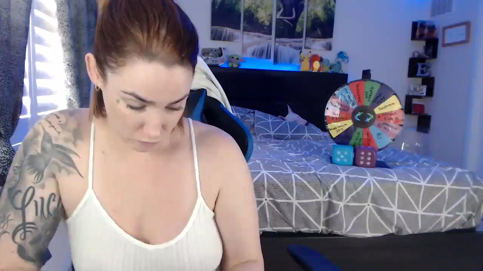 Gallery image thumbnail from BostonBeckyy's myfreecams stream on, 12/01/2025, 19:30 image 2 of 20