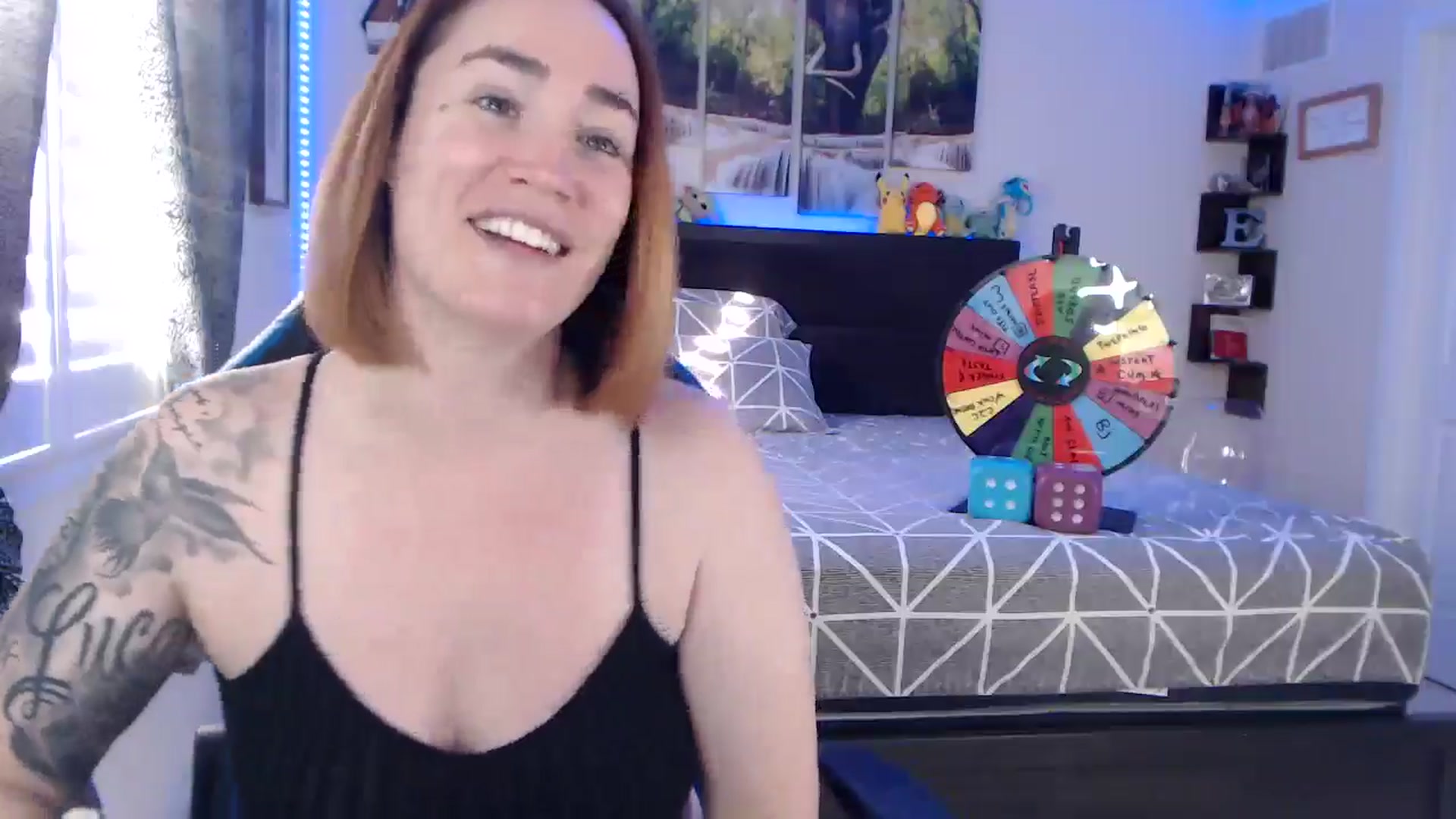 Gallery image thumbnail from BostonBeckyy's myfreecams stream on, 12/08/2025, 20:12 image 14 of 20