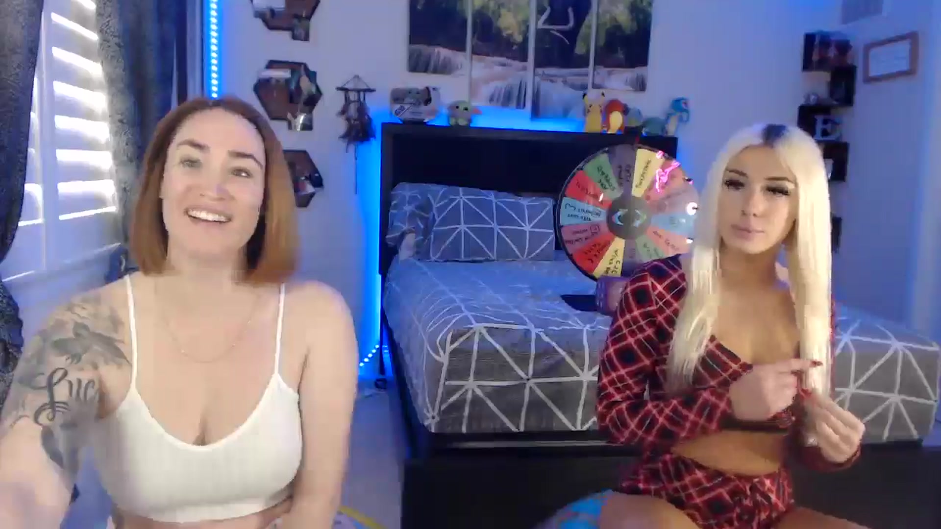 Gallery image thumbnail from BostonBeckyy's myfreecams stream on, 12/10/2025, 18:38 image 12 of 20