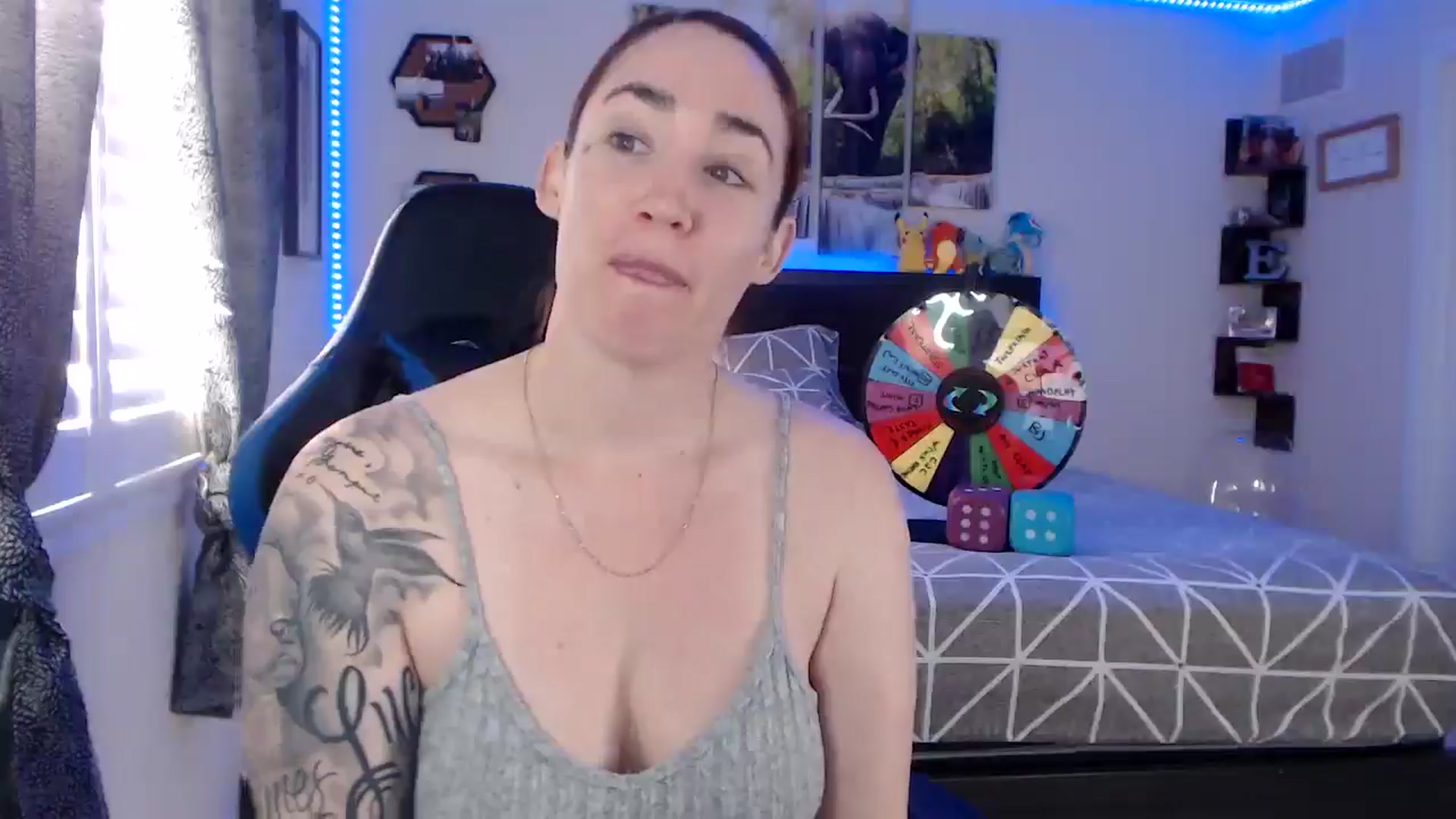 Gallery image thumbnail from BostonBeckyy's myfreecams stream on, 12/11/2025, 19:40 image 15 of 20