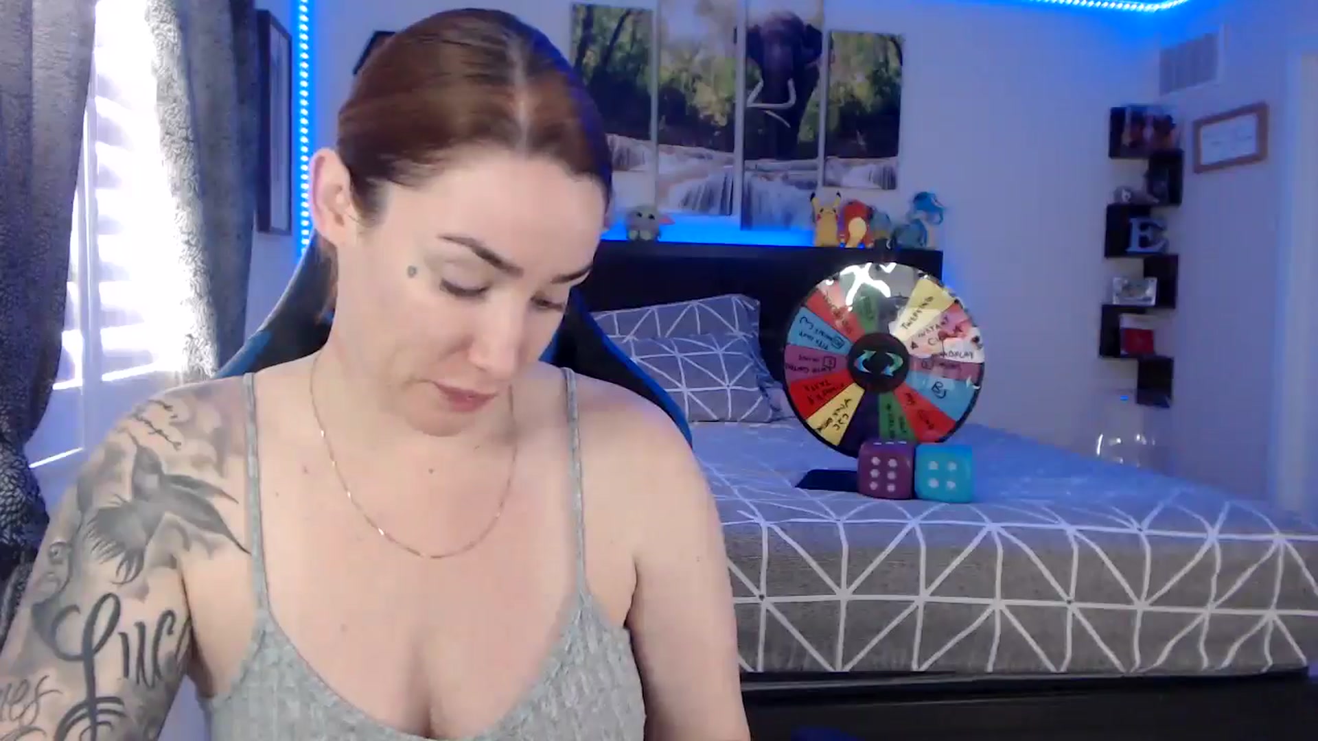 Gallery image thumbnail from BostonBeckyy's myfreecams stream on, 12/11/2025, 19:40 image 5 of 20