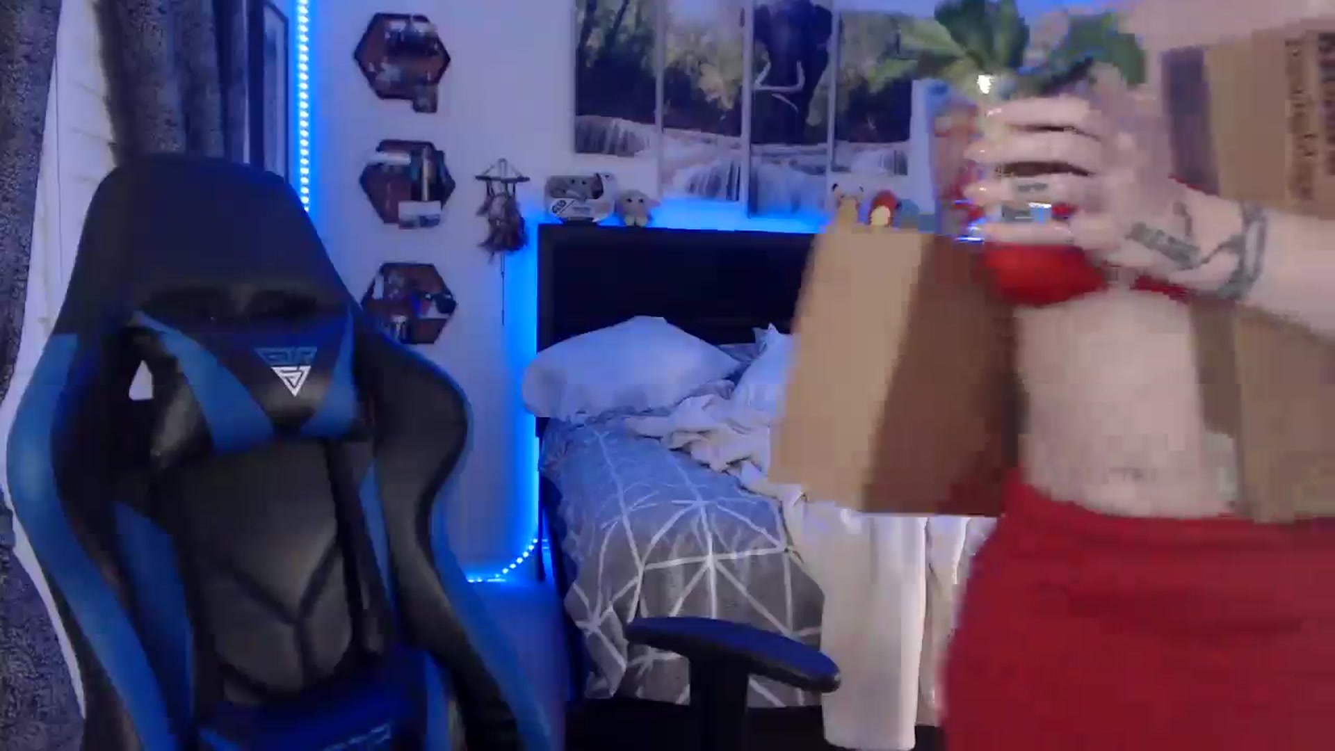 Gallery image thumbnail from BostonBeckyy's myfreecams stream on, 03/04/2026, 02:49 image 3 of 20