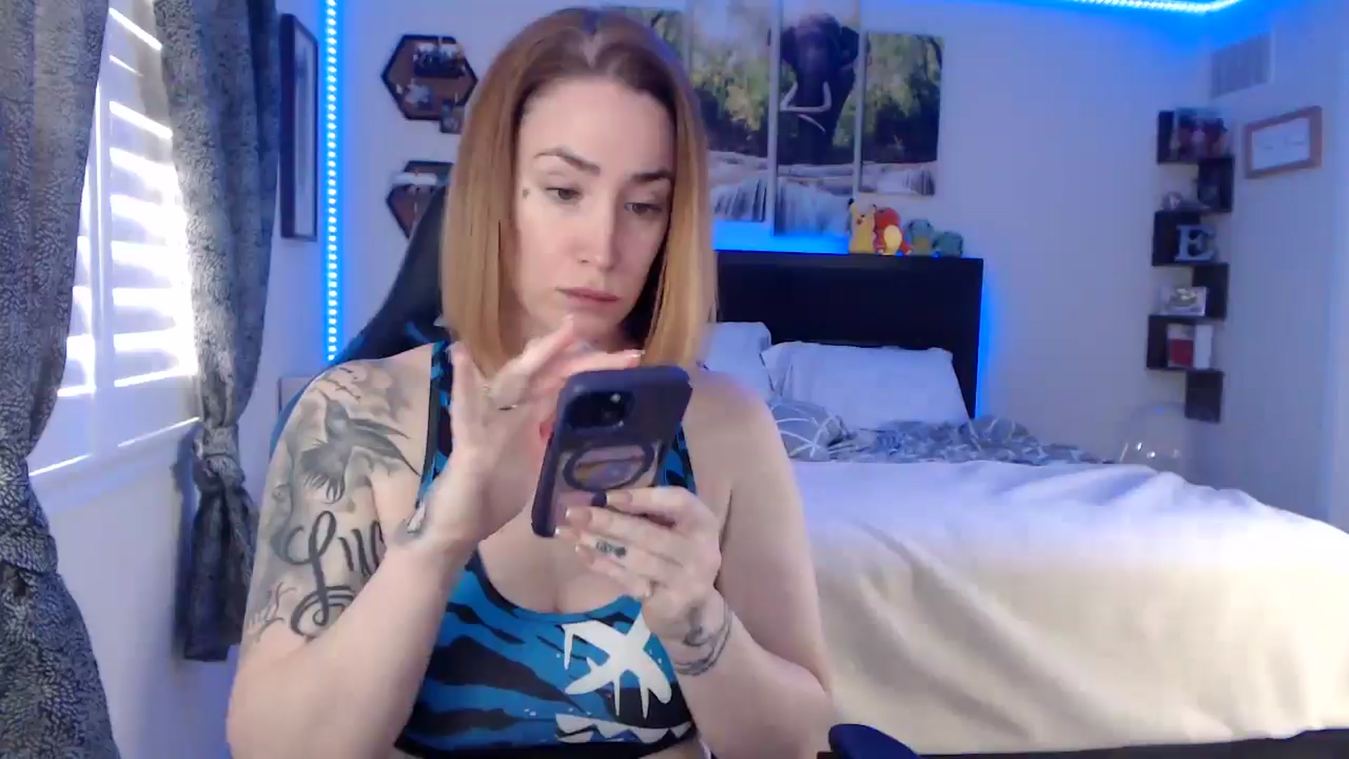 Gallery image thumbnail from BostonBeckyy's myfreecams stream on, 03/06/2026, 17:17 image 2 of 20