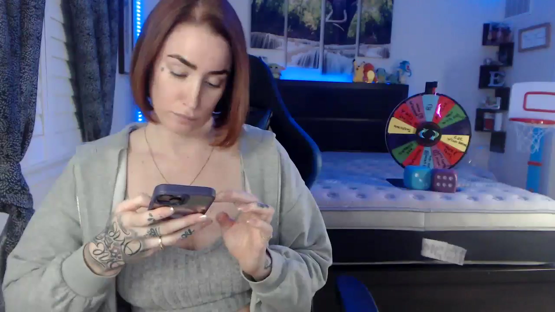 Gallery image thumbnail from BostonBeckyy's myfreecams stream on, 03/10/2026, 03:30 image 14 of 20