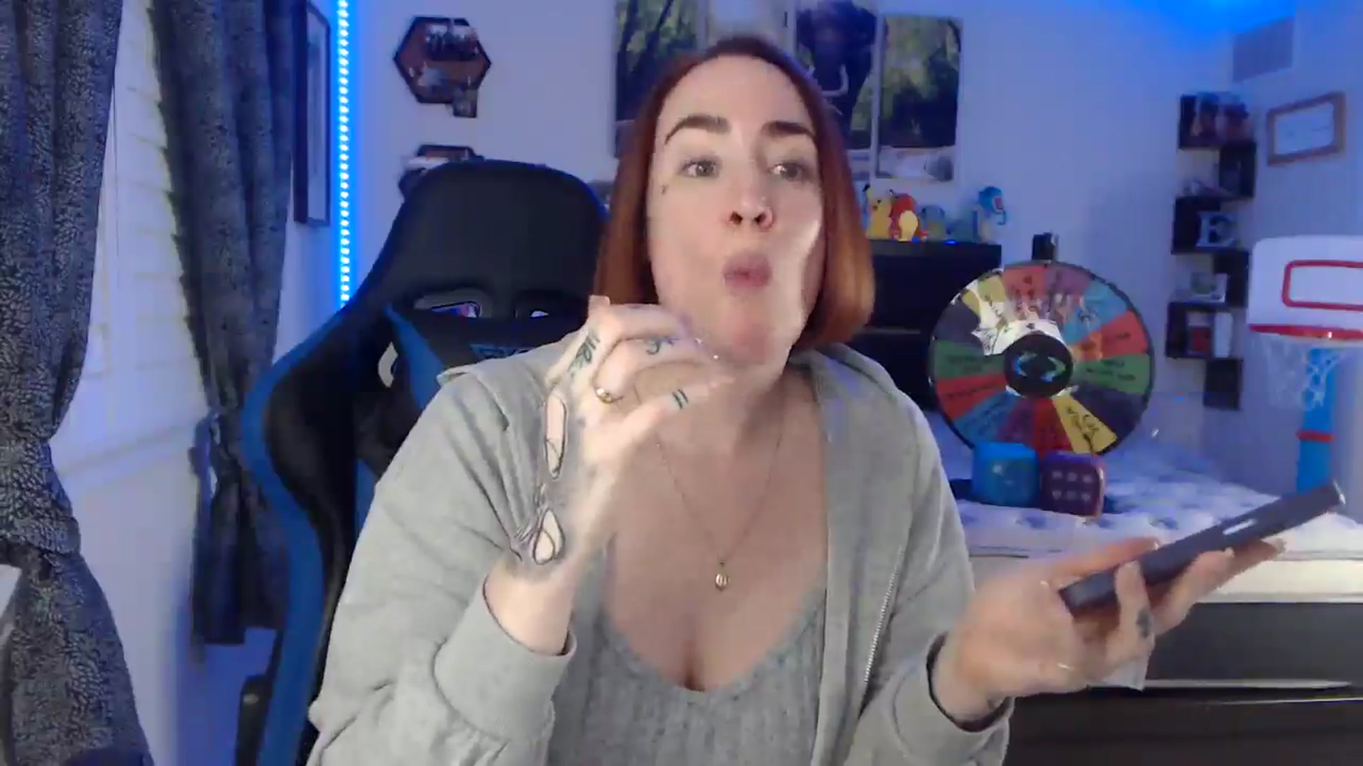 Gallery image thumbnail from BostonBeckyy's myfreecams stream on, 03/10/2026, 03:30 image 6 of 20