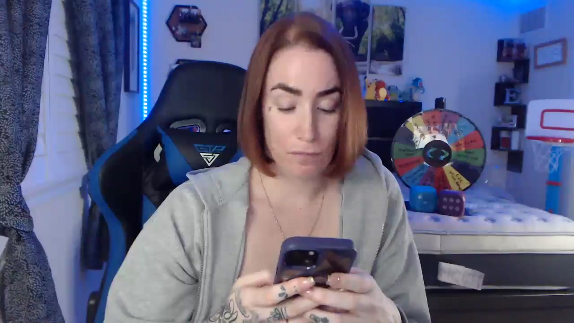 Gallery image thumbnail from BostonBeckyy's myfreecams stream on, 03/10/2026, 03:30 image 8 of 20
