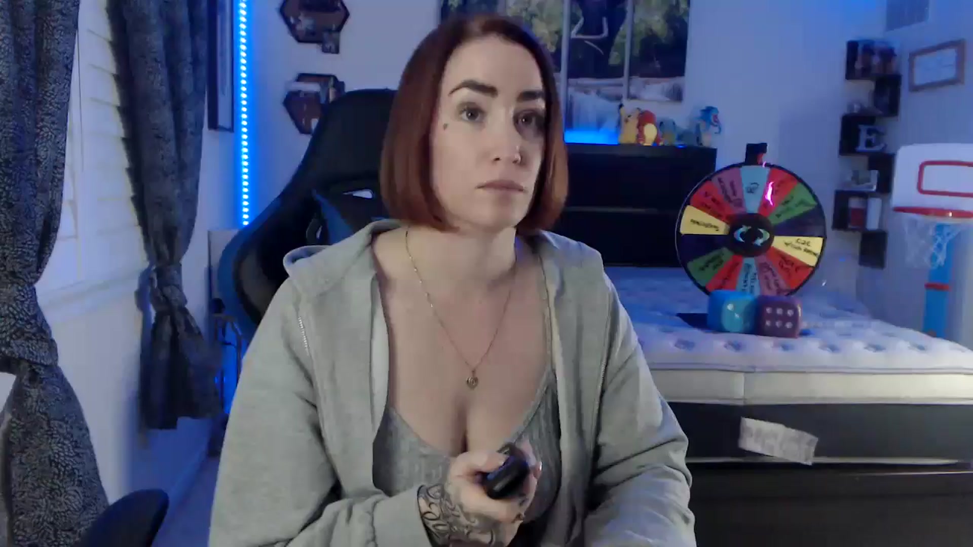 Gallery image thumbnail from BostonBeckyy's myfreecams stream on, 03/10/2026, 03:30 image 15 of 20