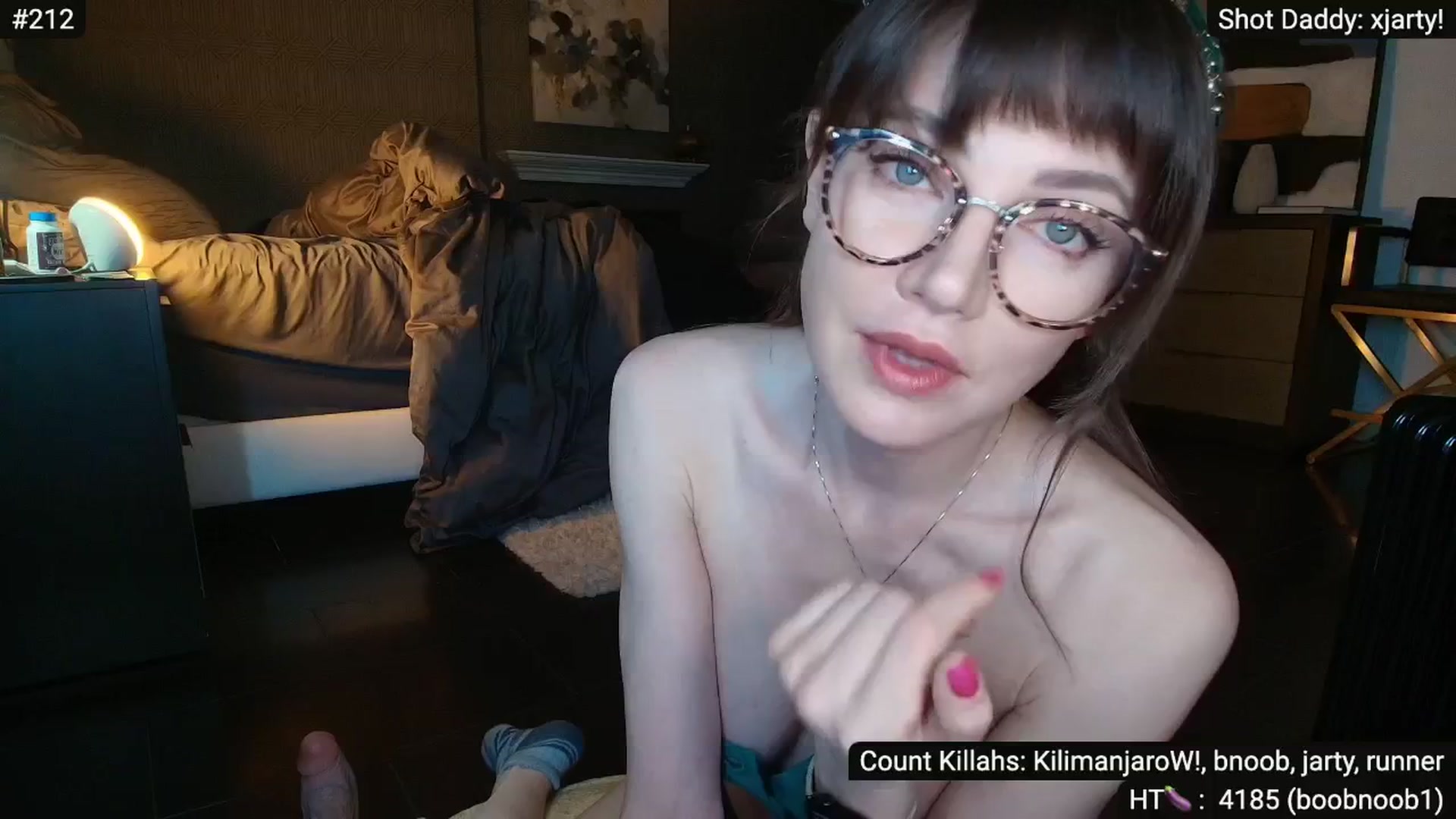 Gallery image thumbnail from BotchedBang's myfreecams stream on, 02/16/2026, 08:03 image 18 of 20