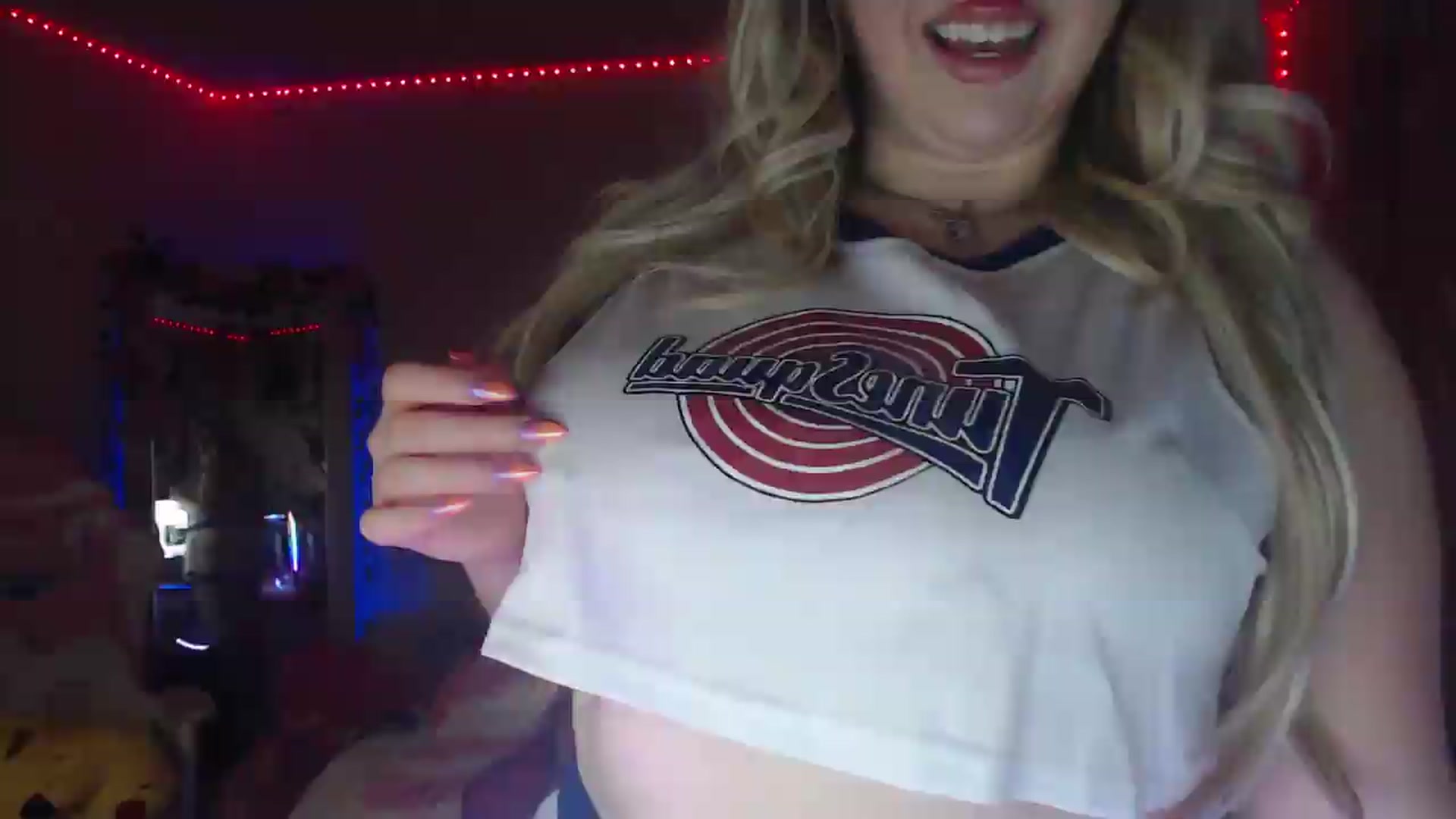 Gallery image thumbnail from Bouncyyy's myfreecams stream on, 06/22/2026, 11:07 image 4 of 20