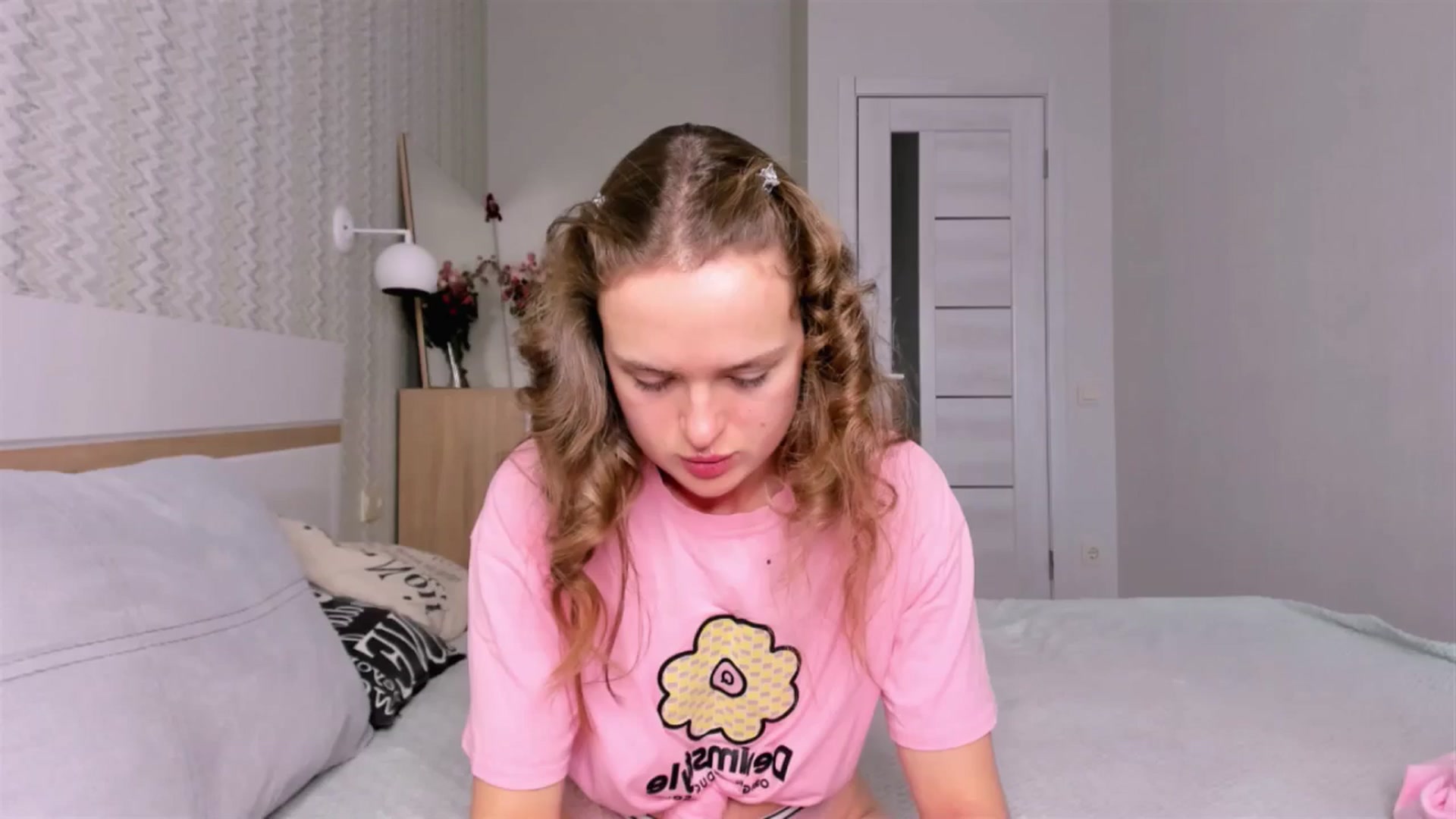 Gallery image thumbnail from BountyMarie's myfreecams stream on, 02/18/2026, 09:37 image 1 of 20
