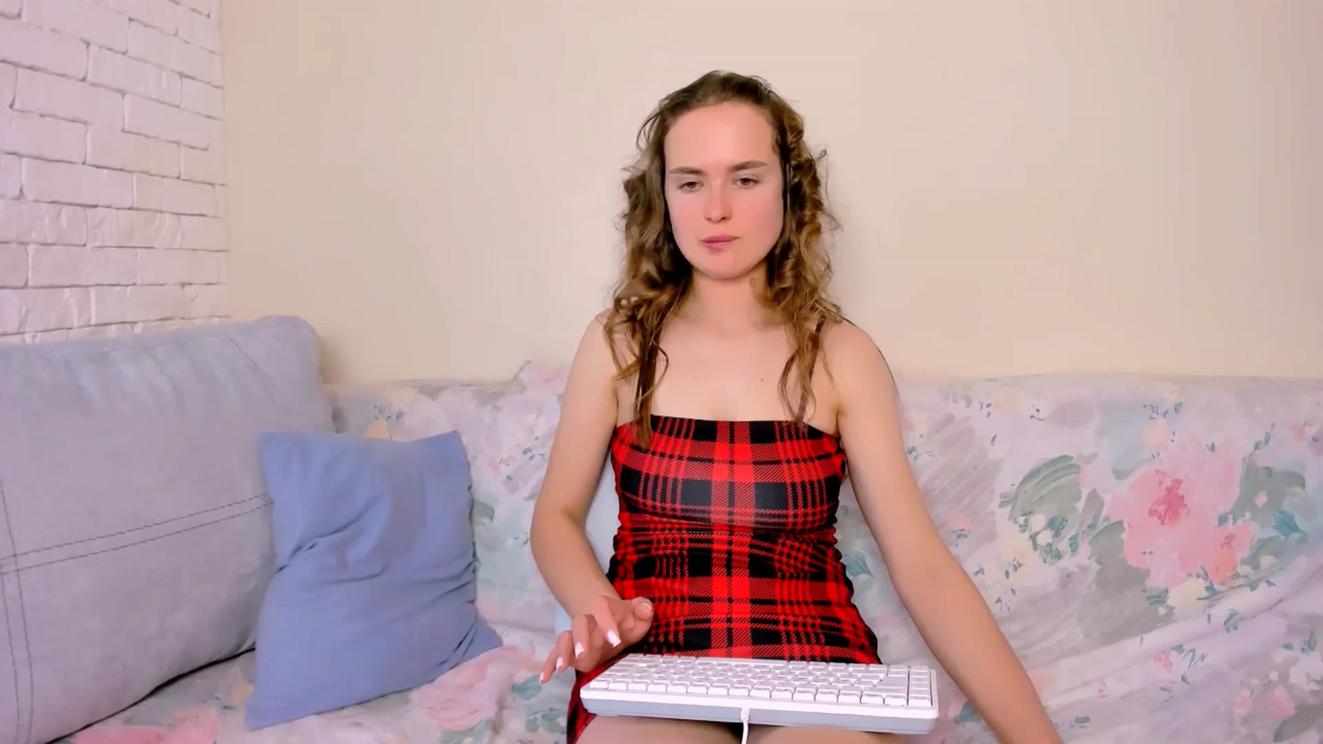Gallery image thumbnail from BountyMarie's myfreecams stream on, 02/18/2026, 11:03 image 4 of 20
