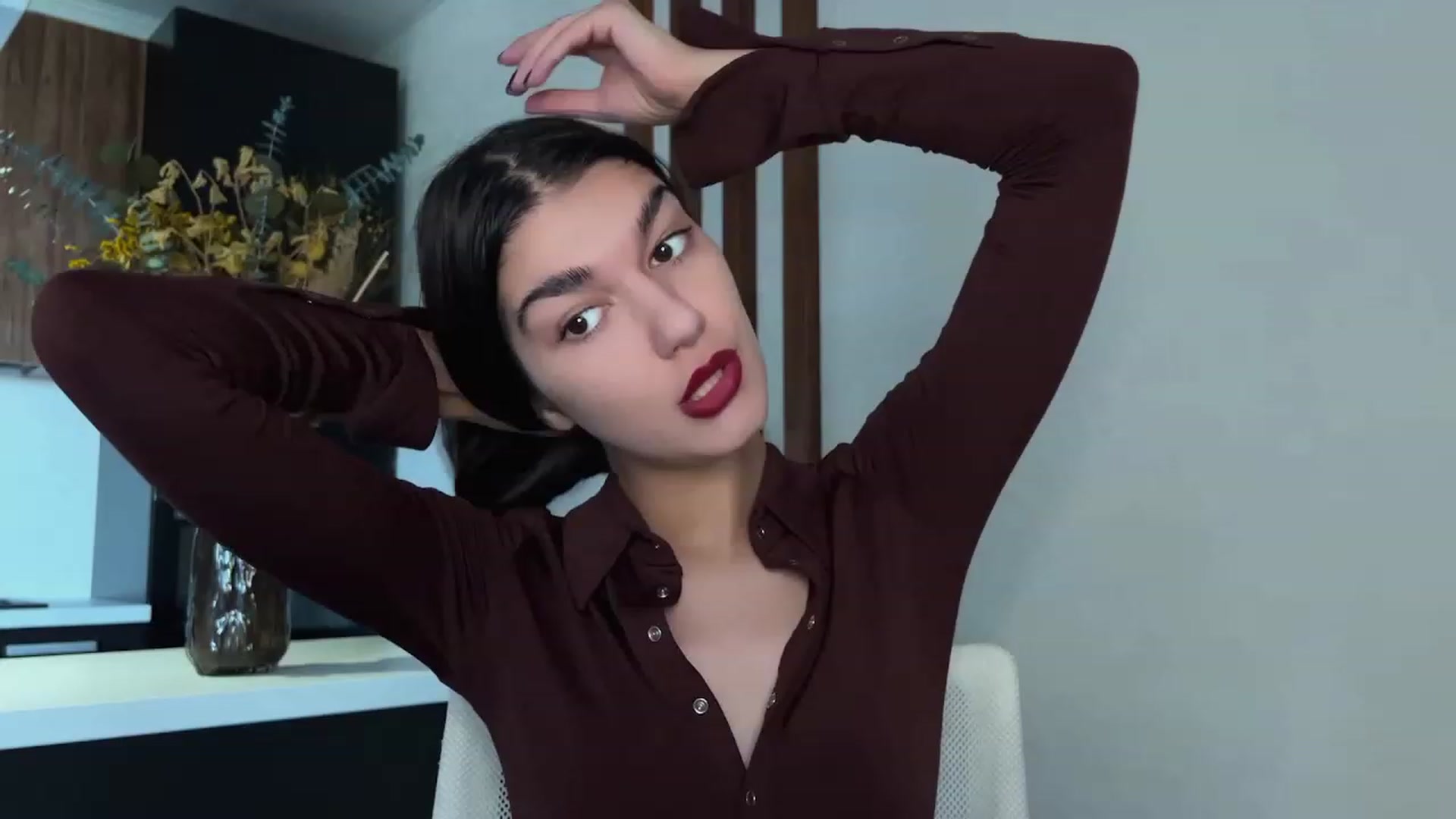 Gallery image thumbnail from BowtoRina's myfreecams stream on, 07/10/2023, 12:39 image 1 of 20