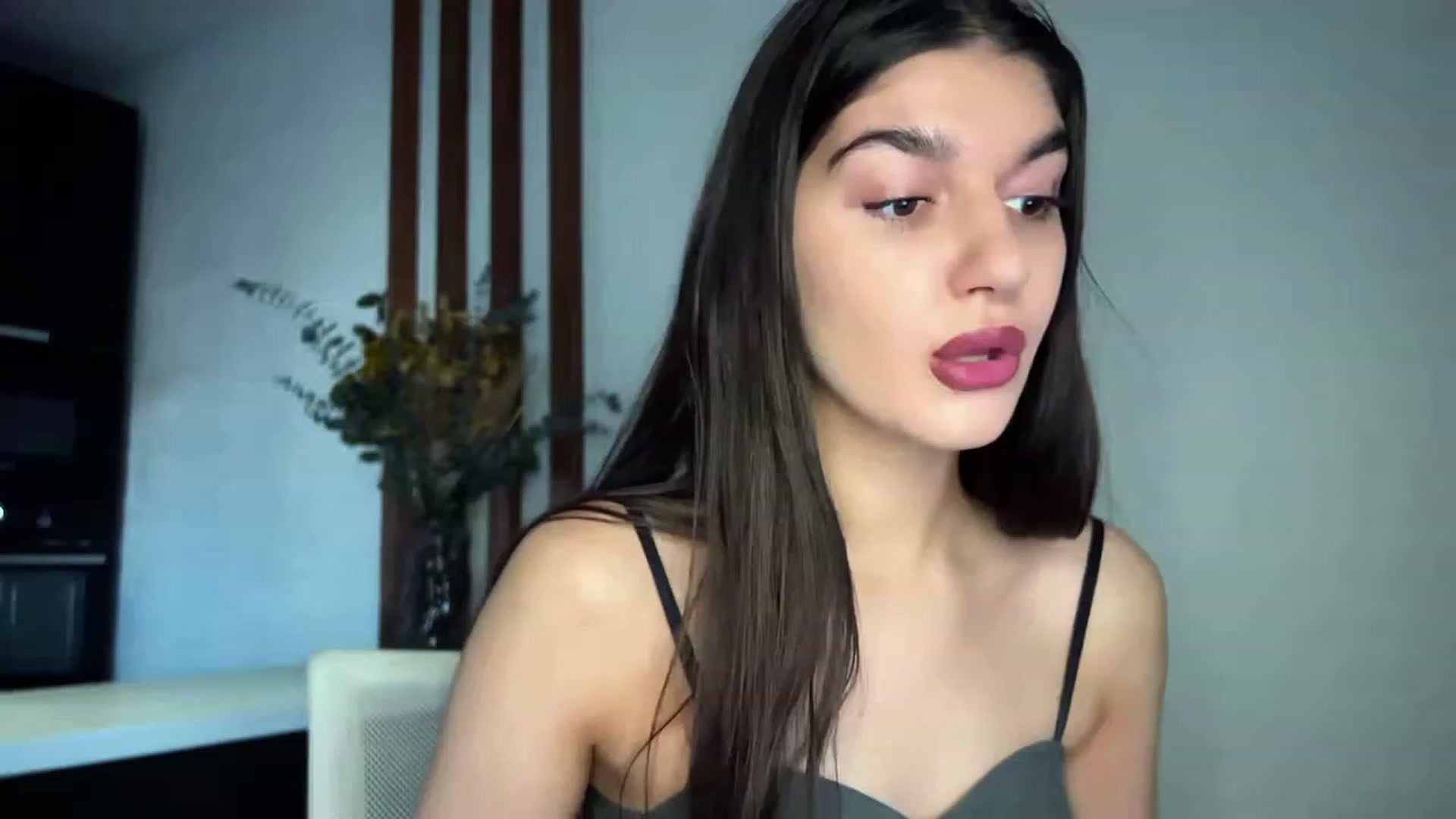 Gallery image thumbnail from BowtoRina's myfreecams stream on, 09/22/2023, 13:28 image 7 of 20