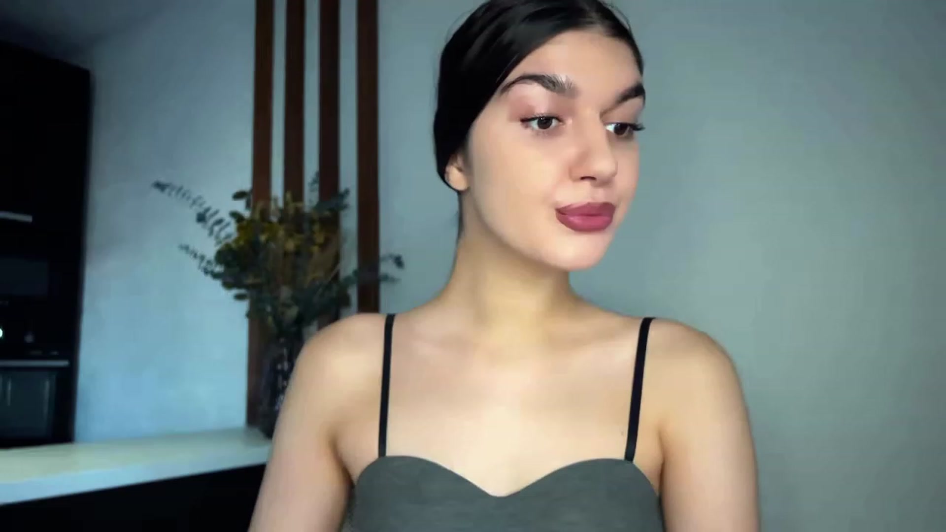 Gallery image thumbnail from BowtoRina's myfreecams stream on, 09/22/2023, 13:28 image 16 of 20