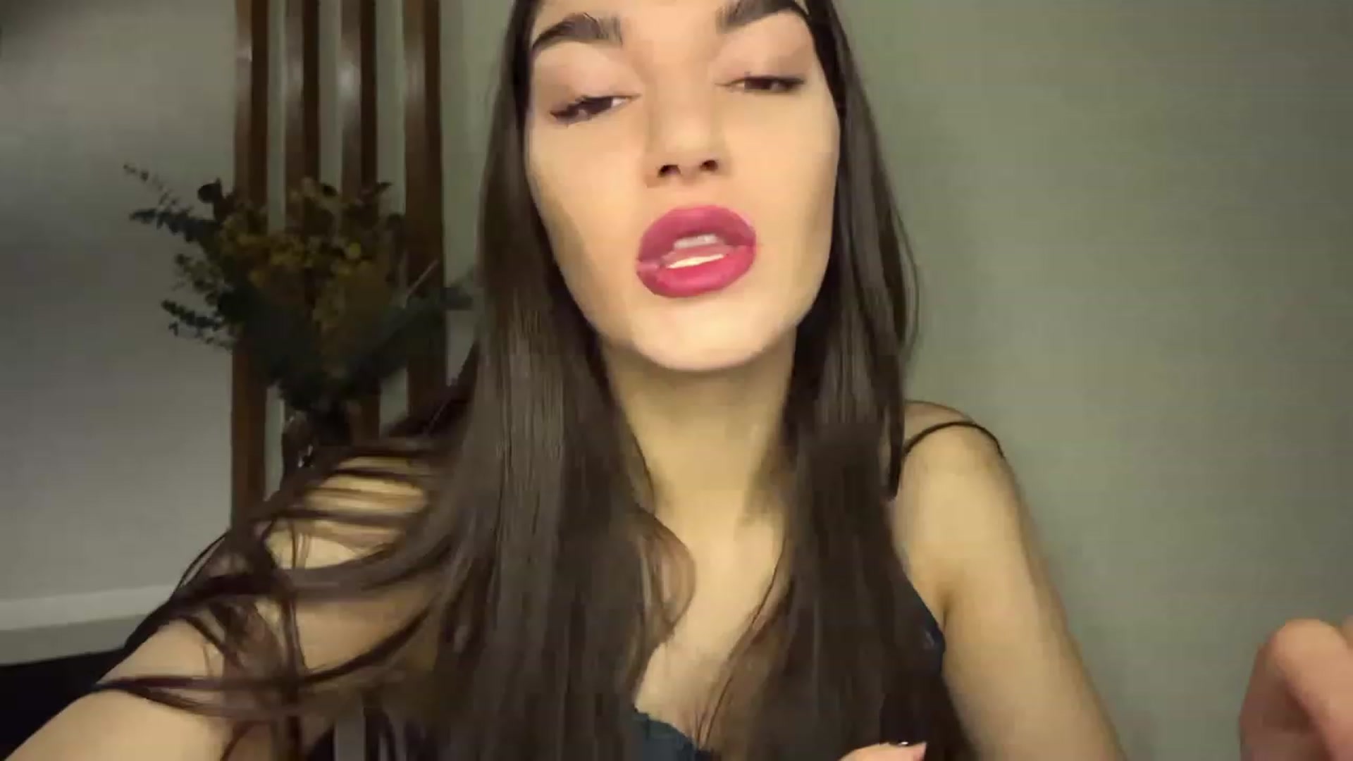 Gallery image thumbnail from BowtoRina's myfreecams stream on, 11/02/2023, 12:47 image 13 of 20